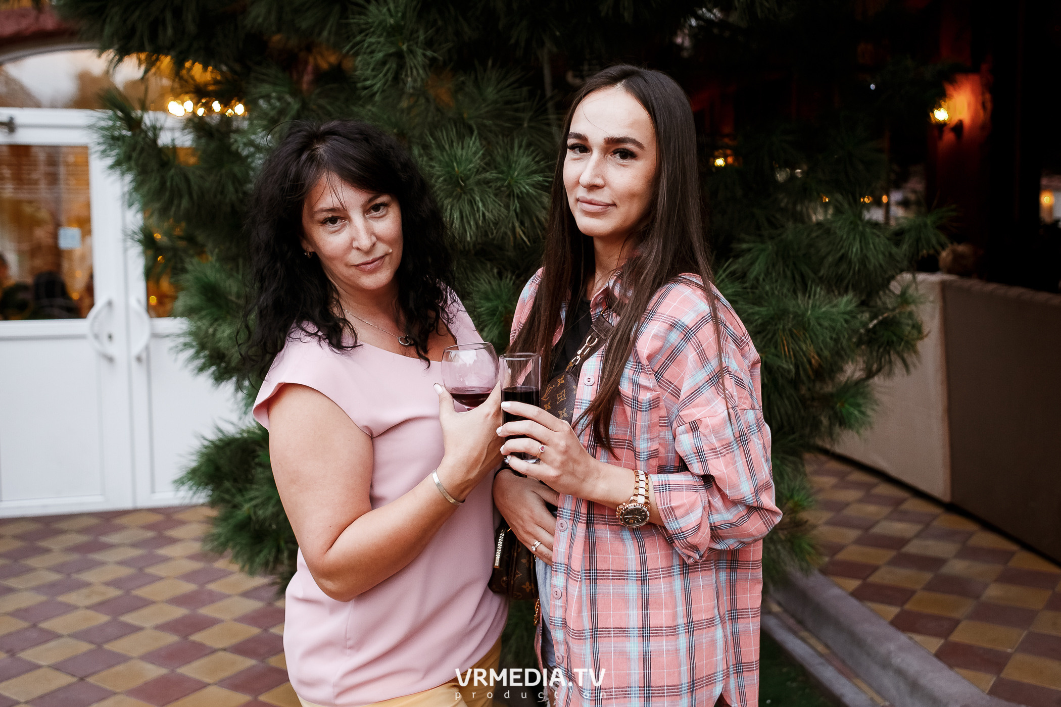 Выходные в ресторане «Лазурный берег»