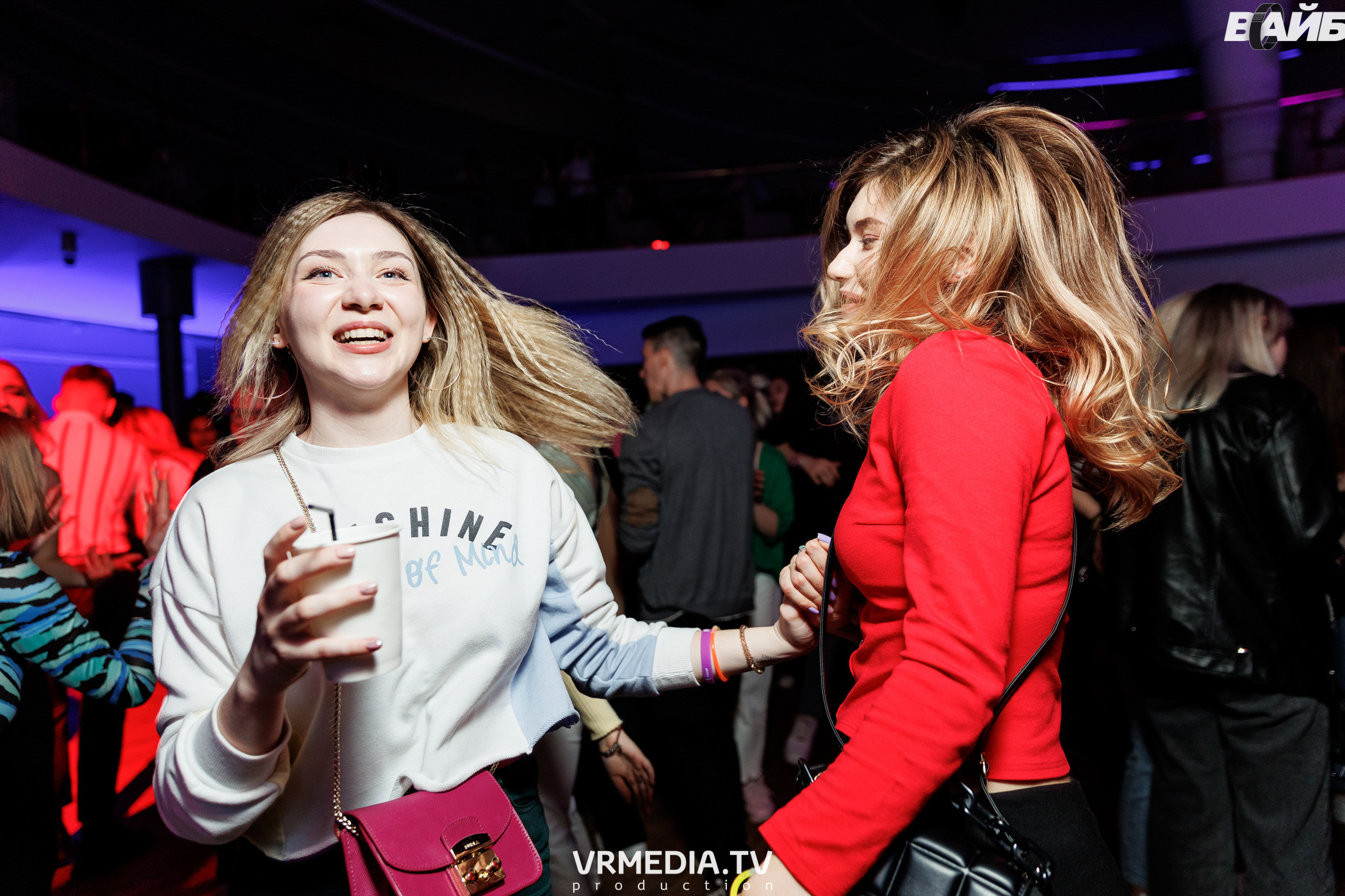 Молодость простит