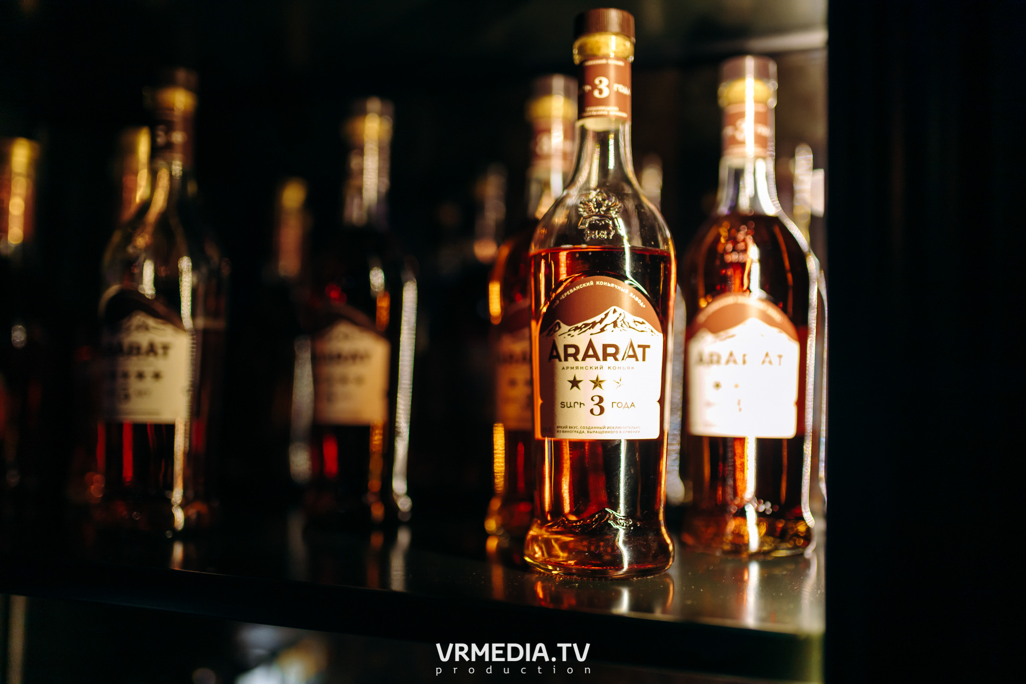 Love is… в караоке-баре «Volna»