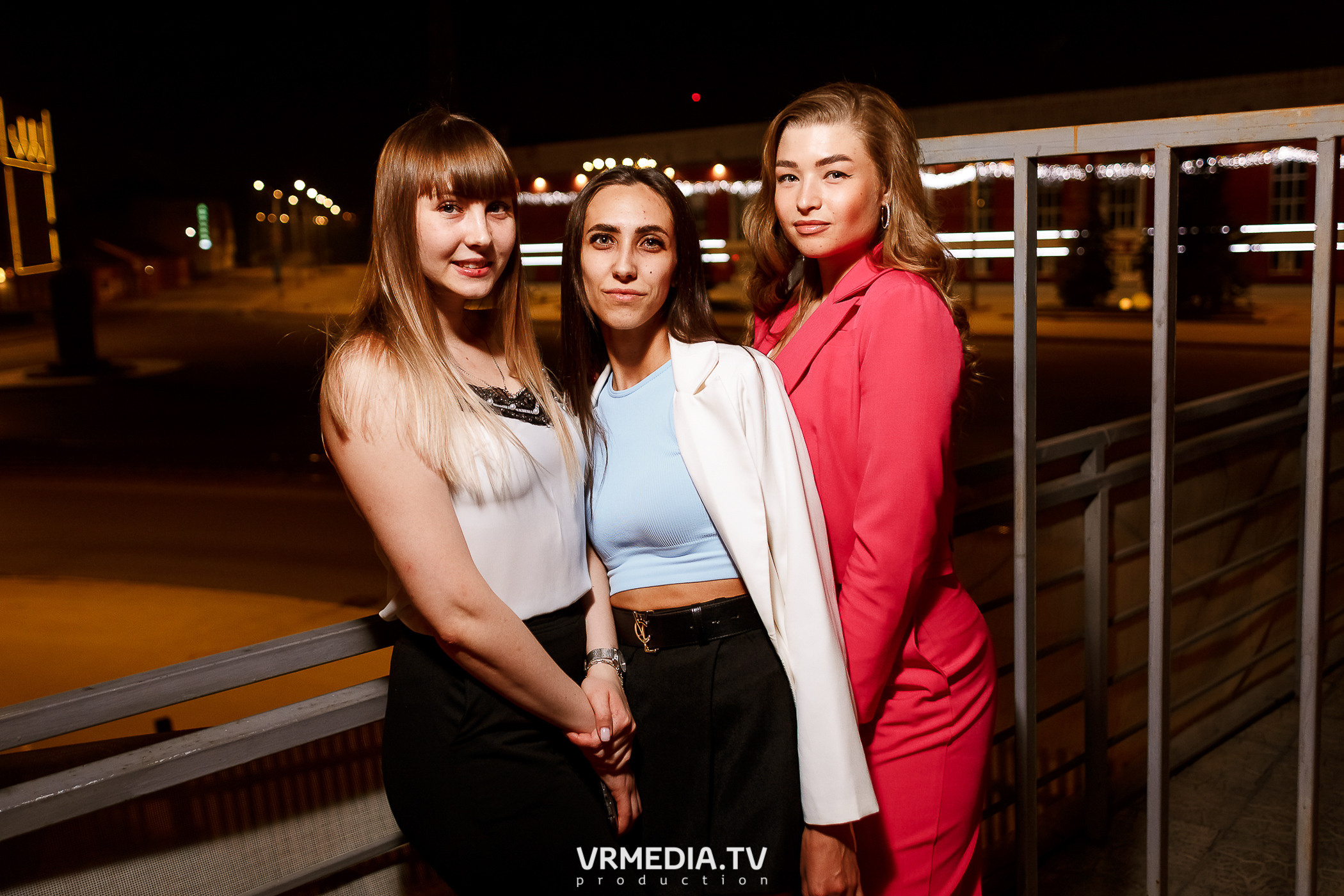 Выходные в баре «DOSKI»