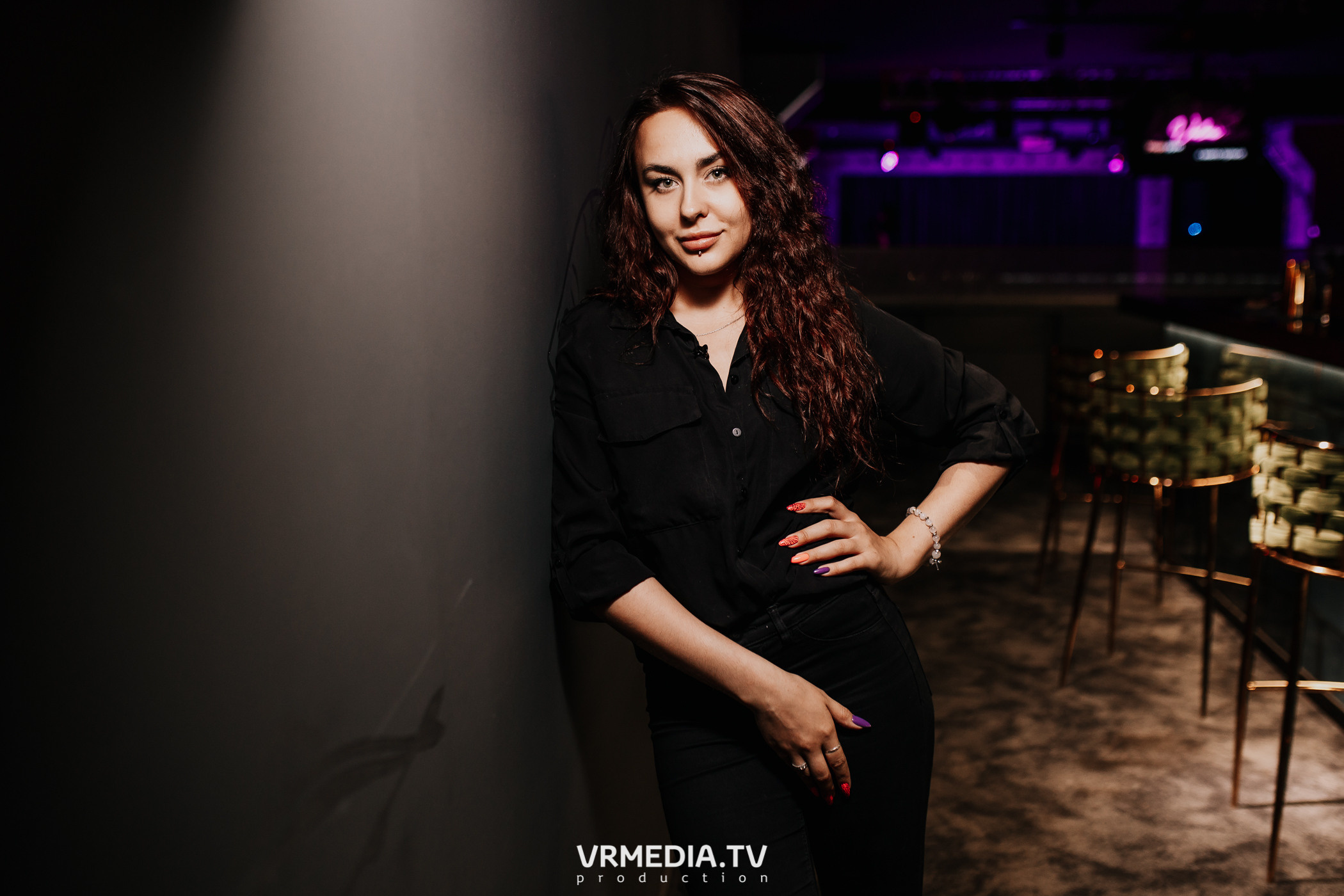 Пятничная вечеринка в караоке-баре «Volna»