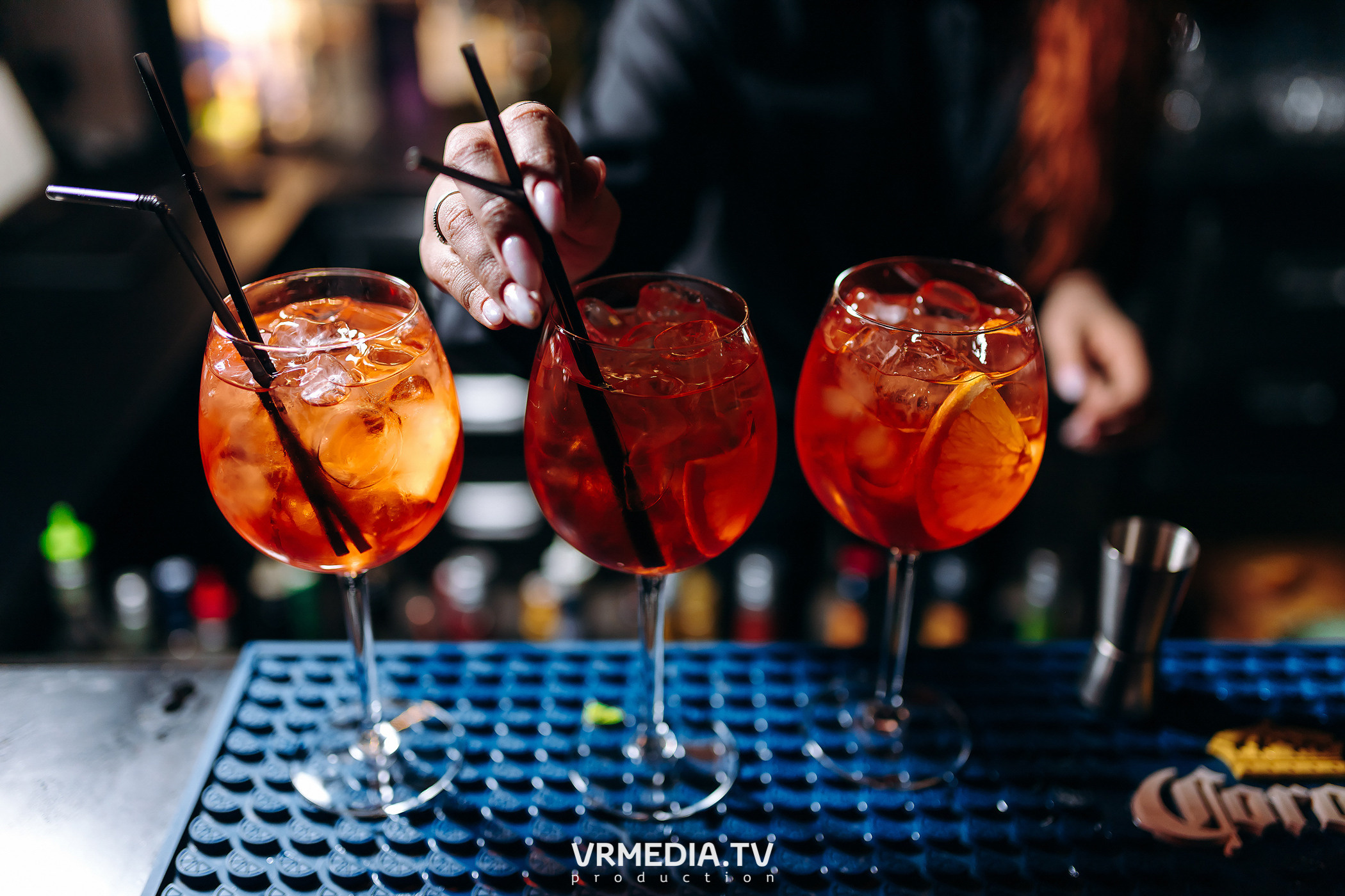 Колесо фортуны в караоке-баре «Volna»