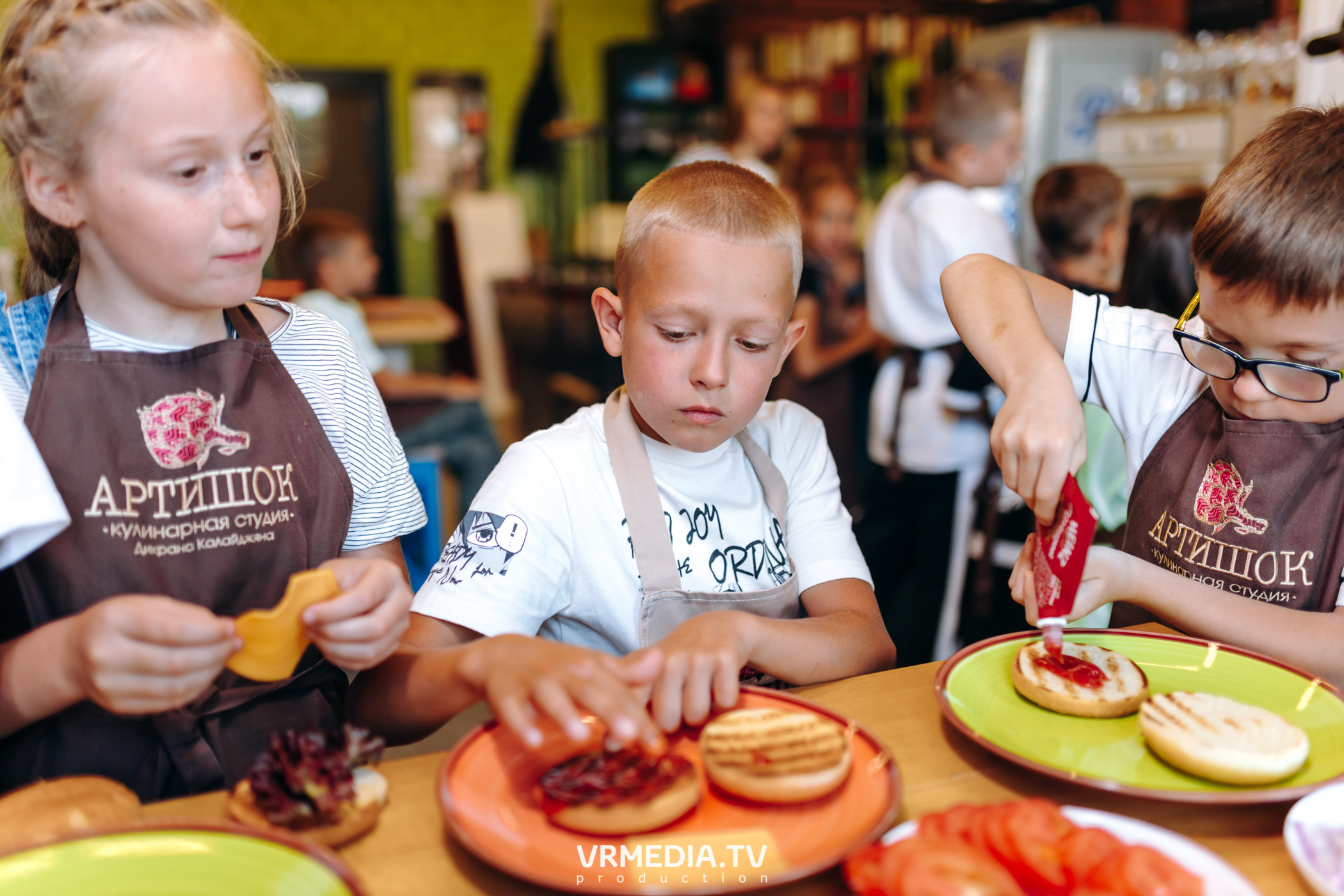 День рождения Артура Калайджяна в кулинарной студии «Артишок»