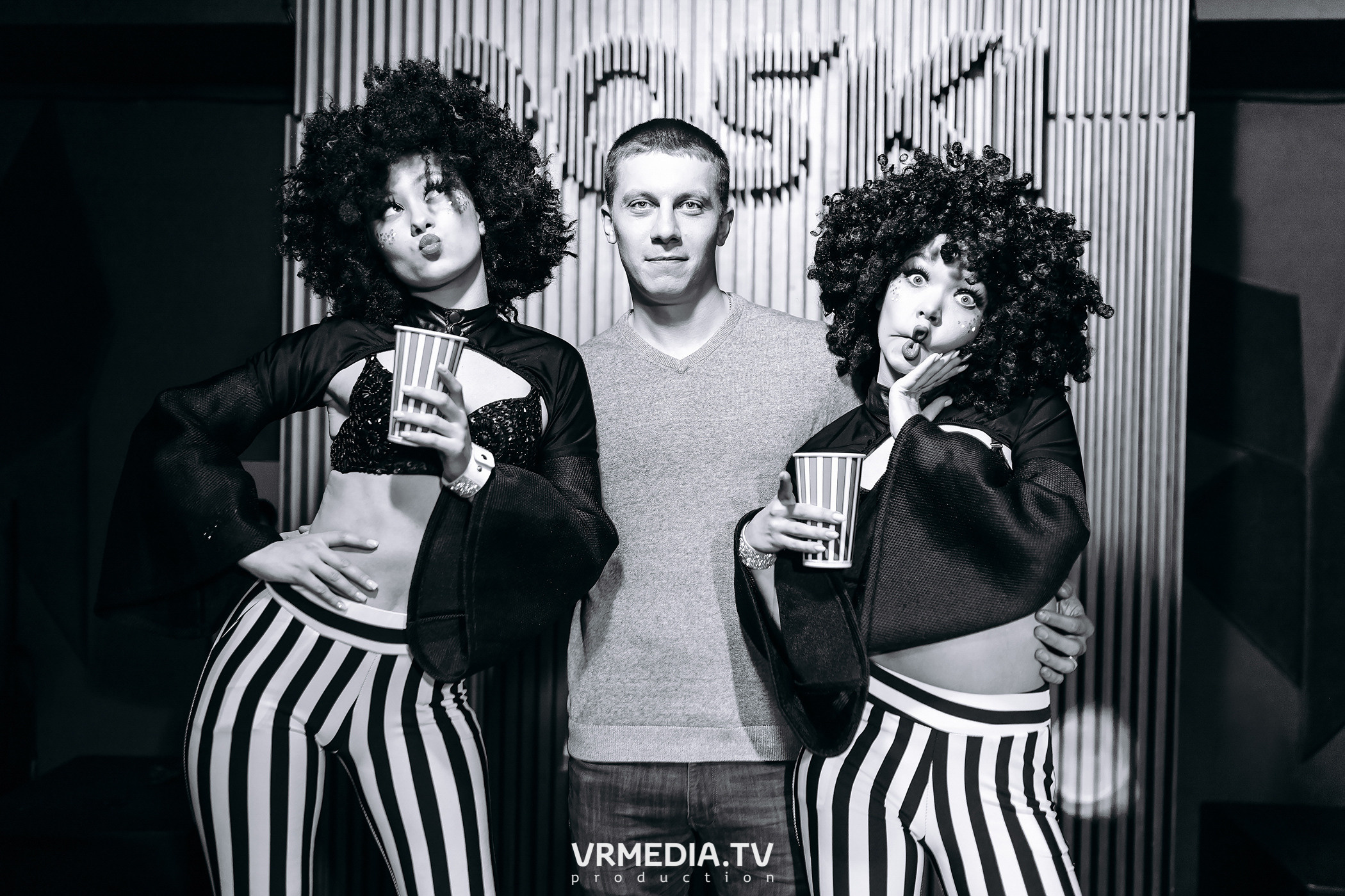 Выходные в баре «DOSKI»