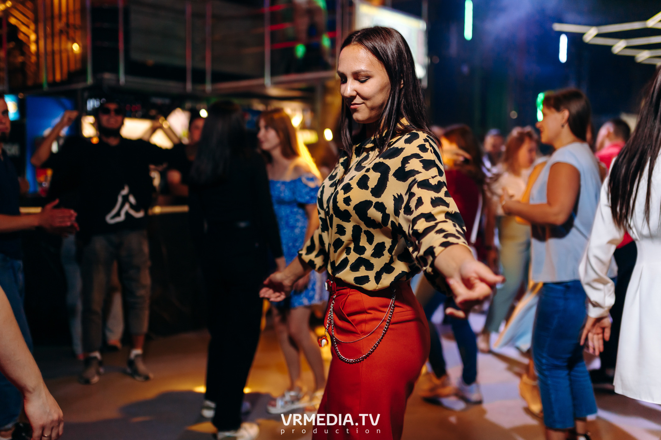 Angels в баре «DOSKI»