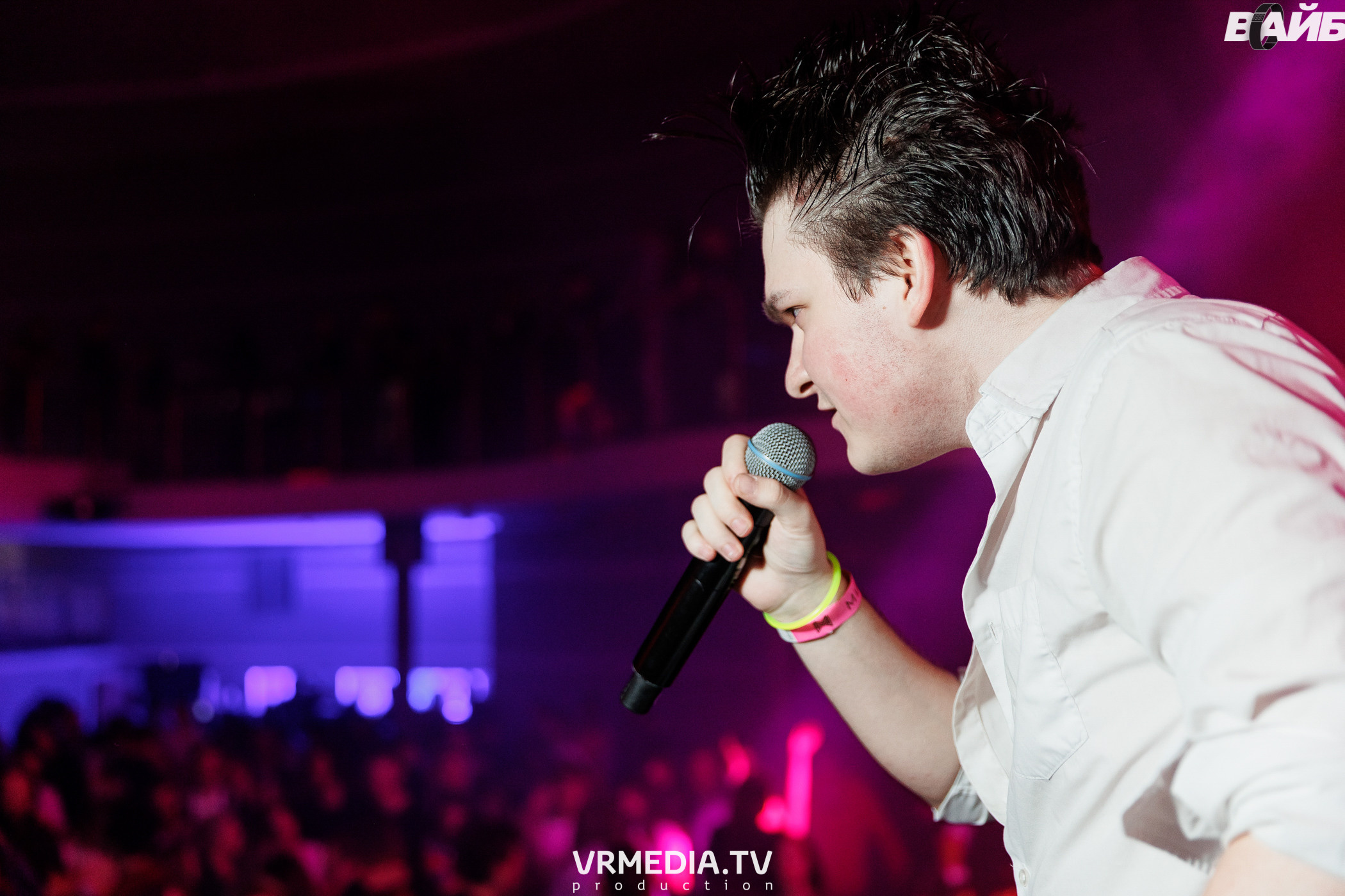 Молодость простит