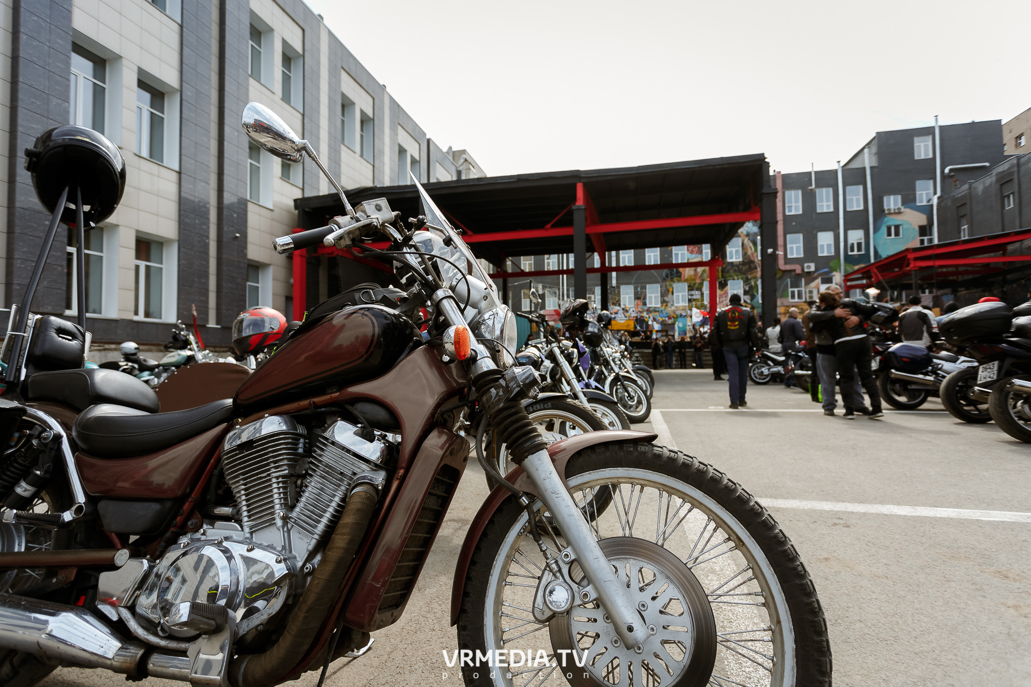 Открытие кемеровского мотосезона в культурном пространстве «Редакция»