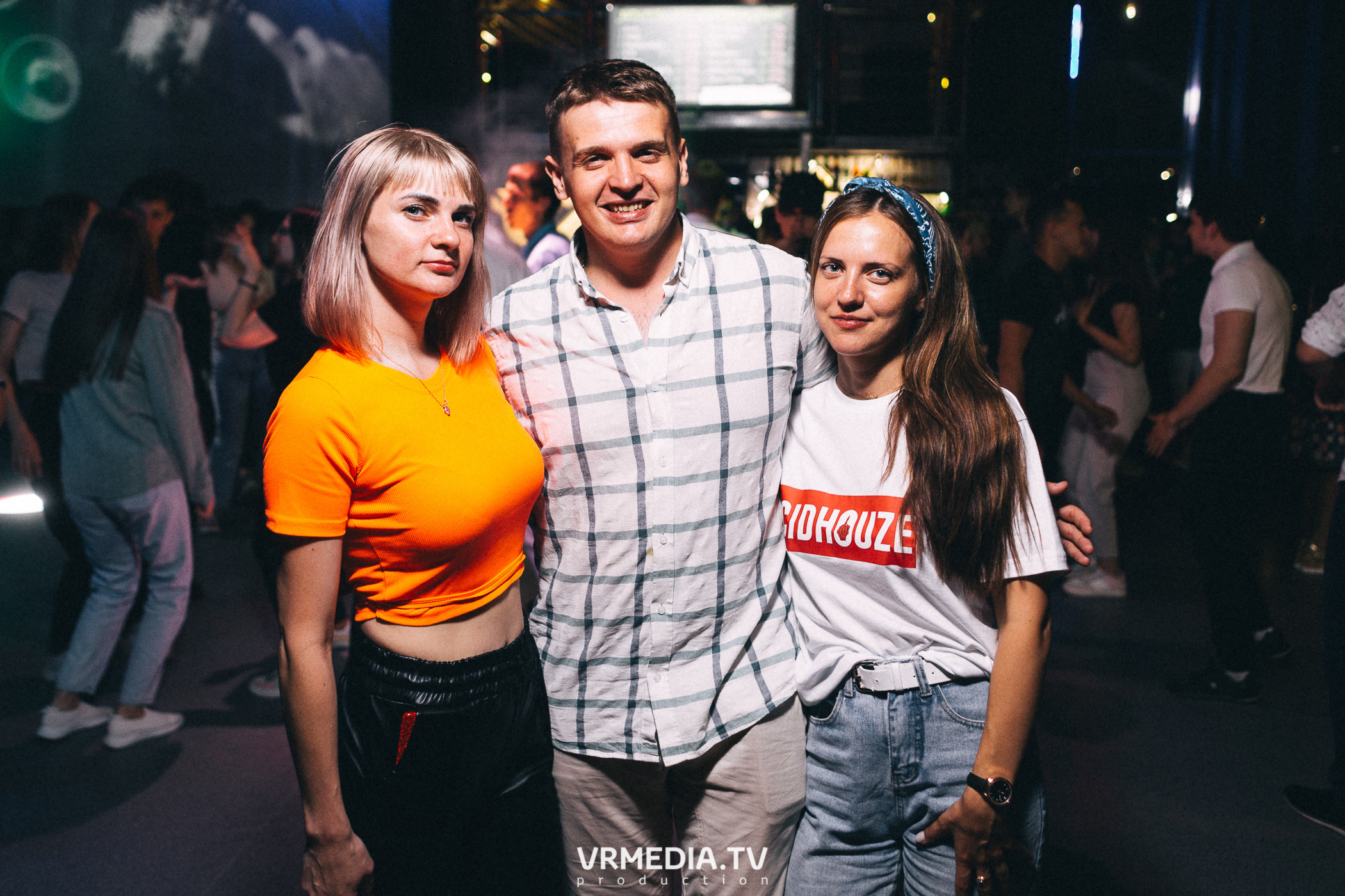 На чилле в баре «DOSKI»