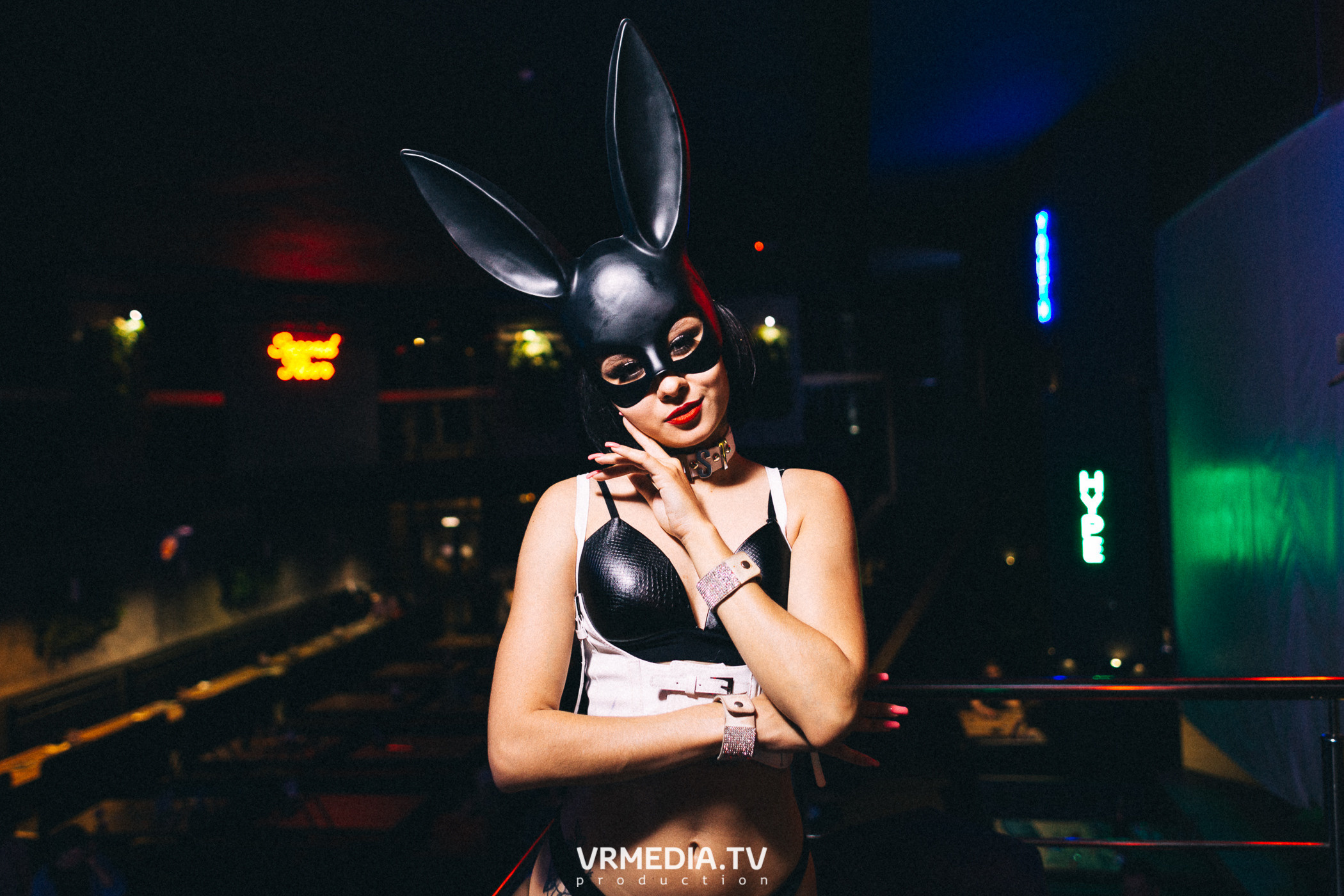 Bunny Hard в баре «DOSKI»