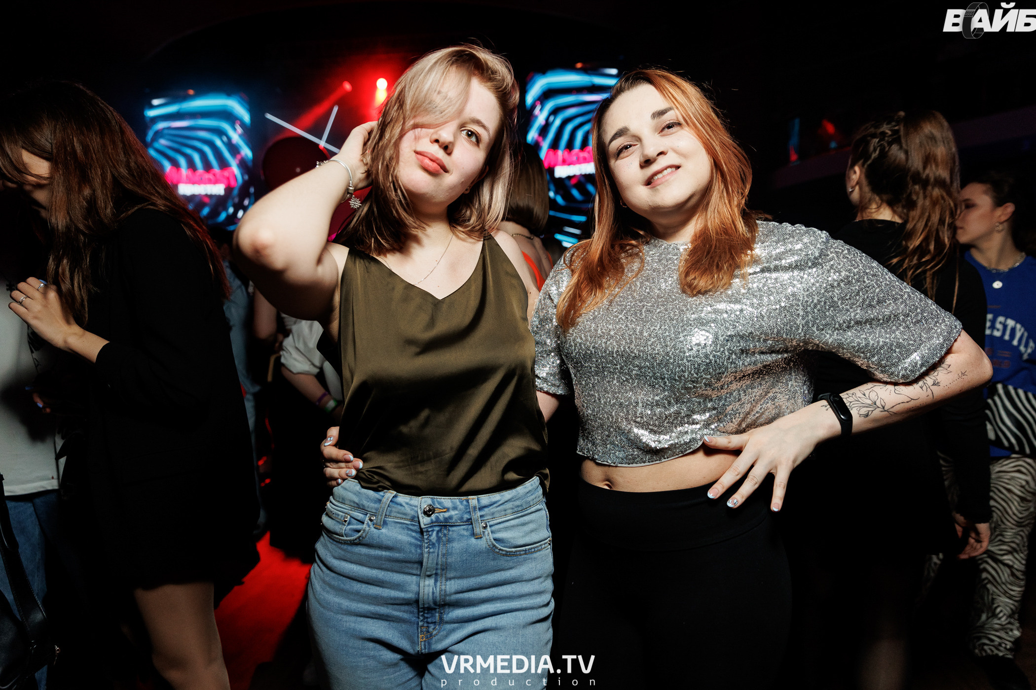 Молодость простит