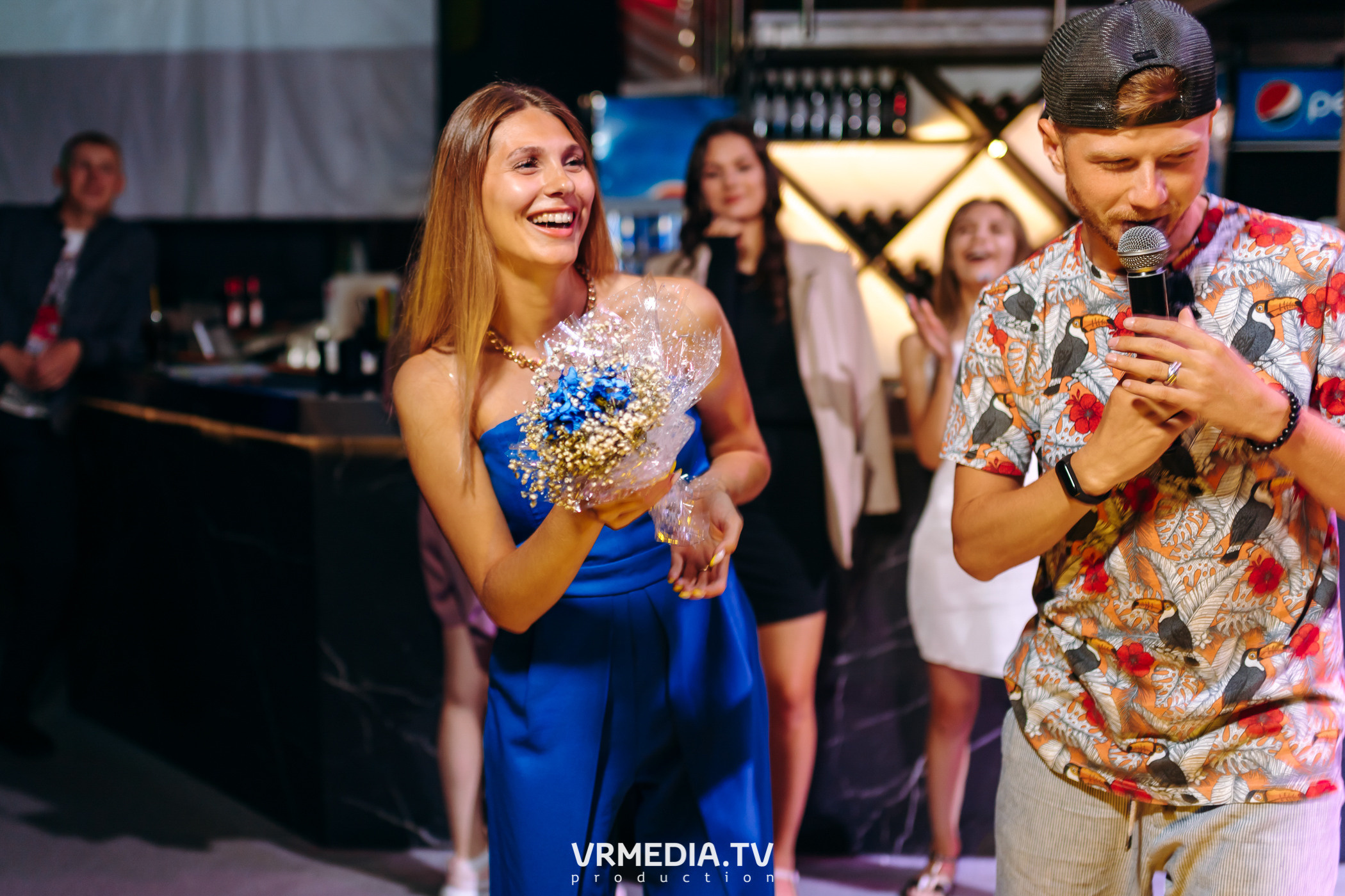 Выходные в баре «DOSKI»