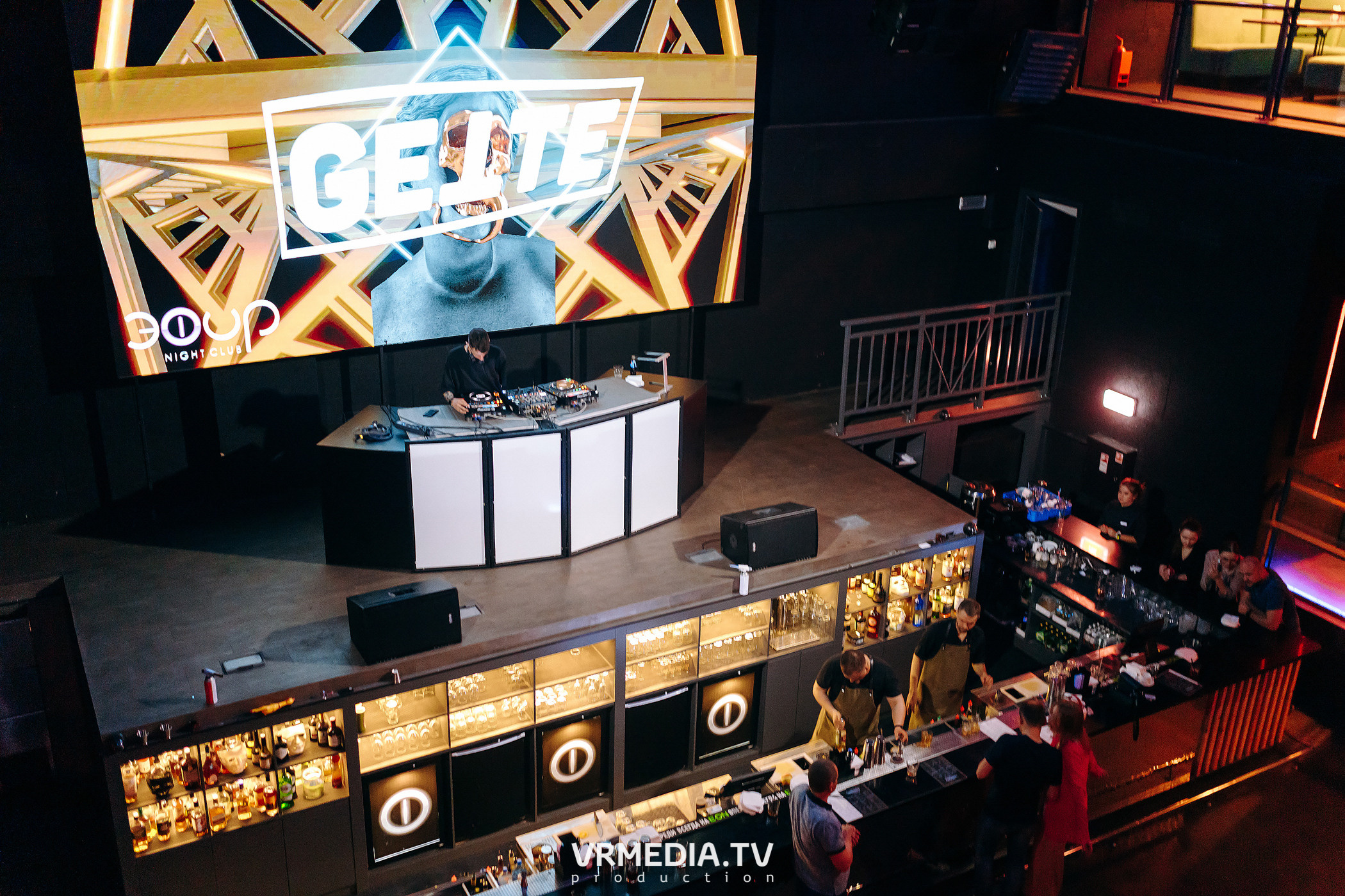 Выходные в ночном клубе «ЭФИР»