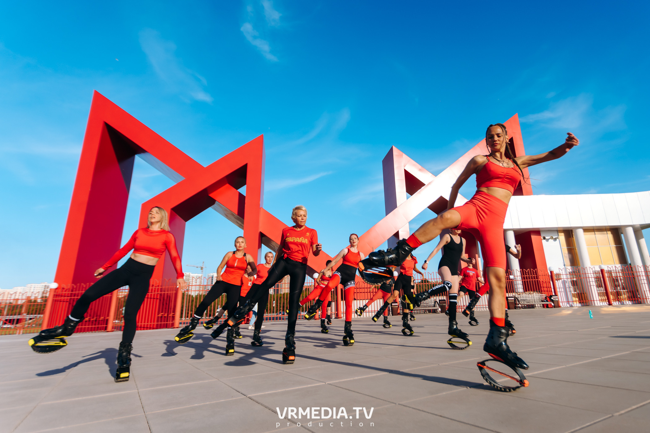 Открытая тренировка «Kangoo jumps»