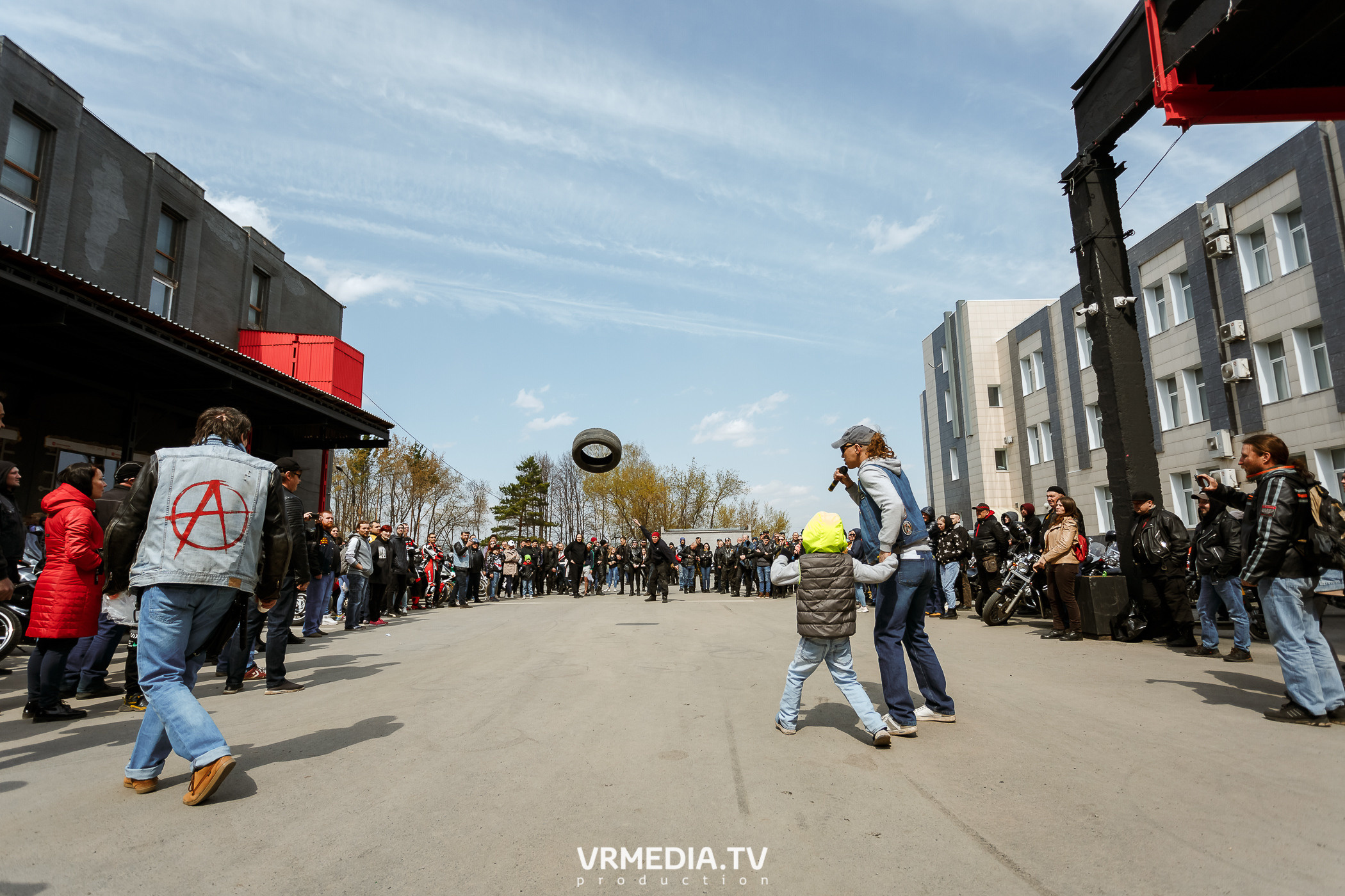 Открытие кемеровского мотосезона в культурном пространстве «Редакция»