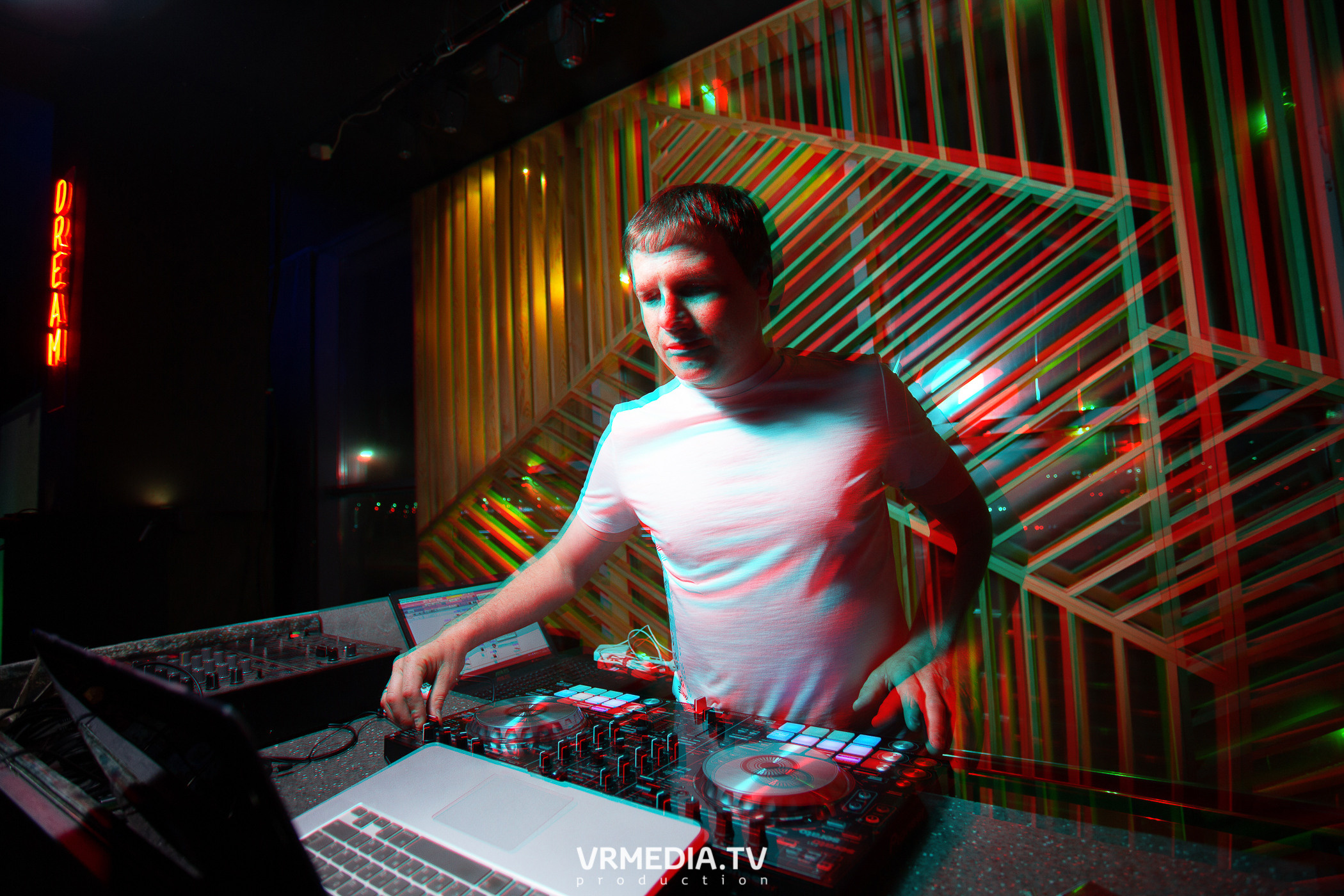 Выходные в баре «DOSKI»