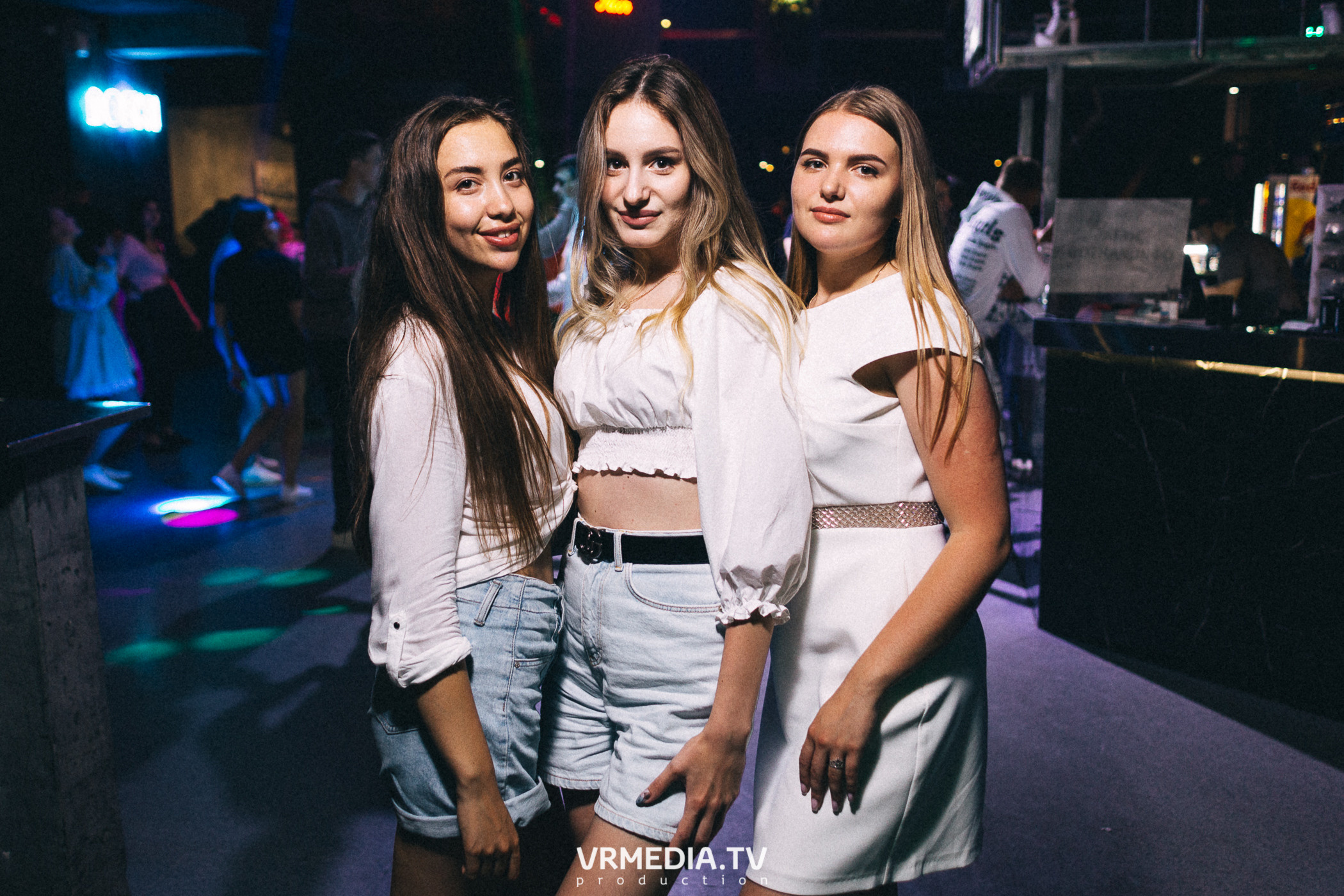 Bunny Hard в баре «DOSKI»