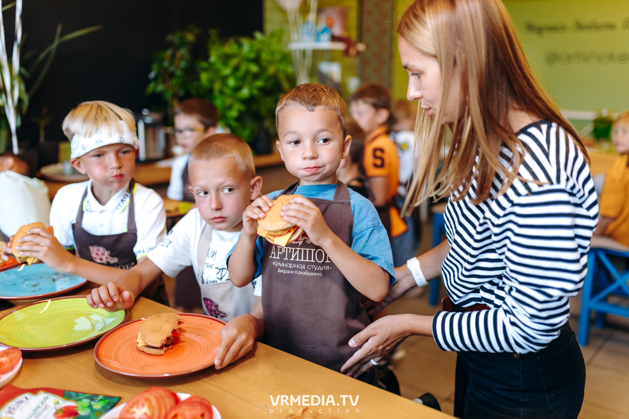 День рождения Артура Калайджяна в кулинарной студии «Артишок»
