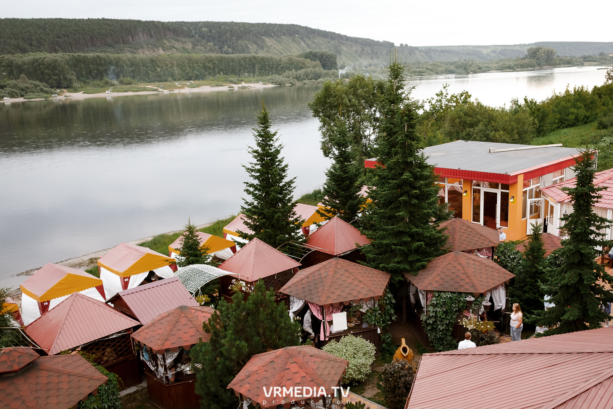 Выходные в ресторане «Лазурный берег»