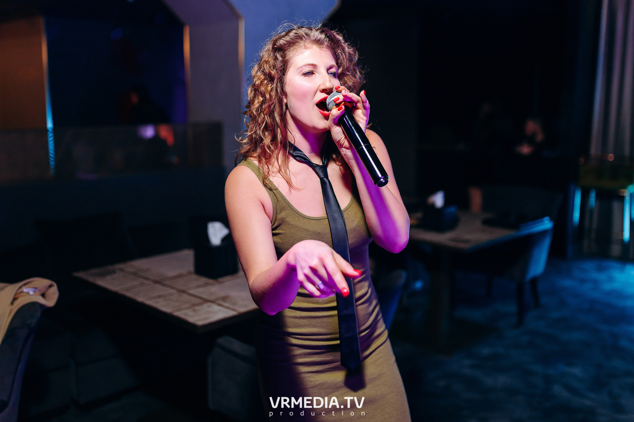 Колесо Фортуны в караоке-баре «Volna»