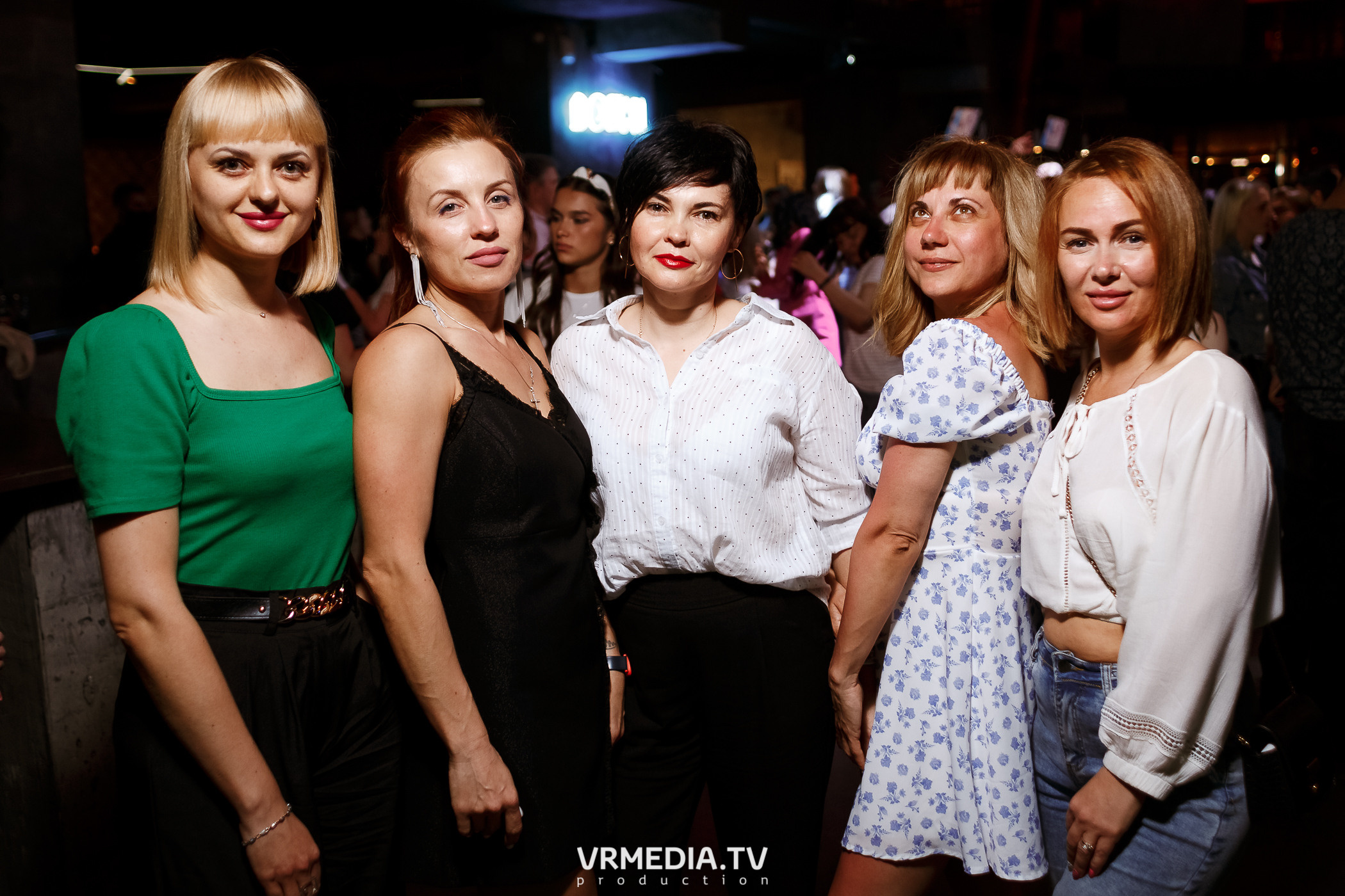 Выходные в баре «DOSKI»