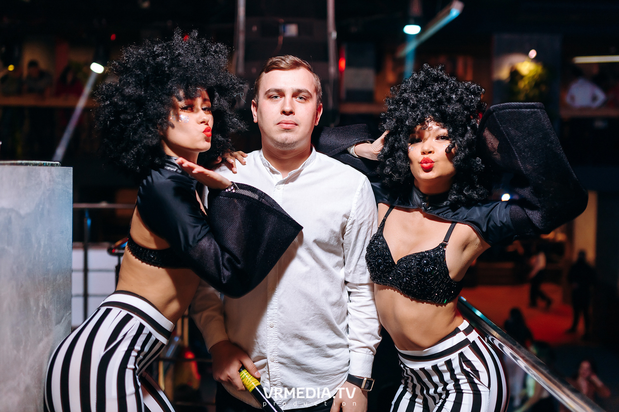 Выходные в баре «DOSKI»