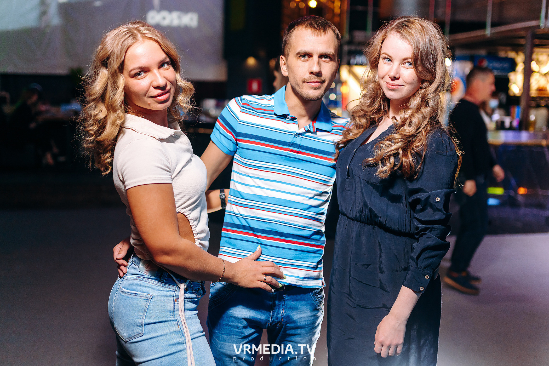 Выходные в баре «DOSKI»