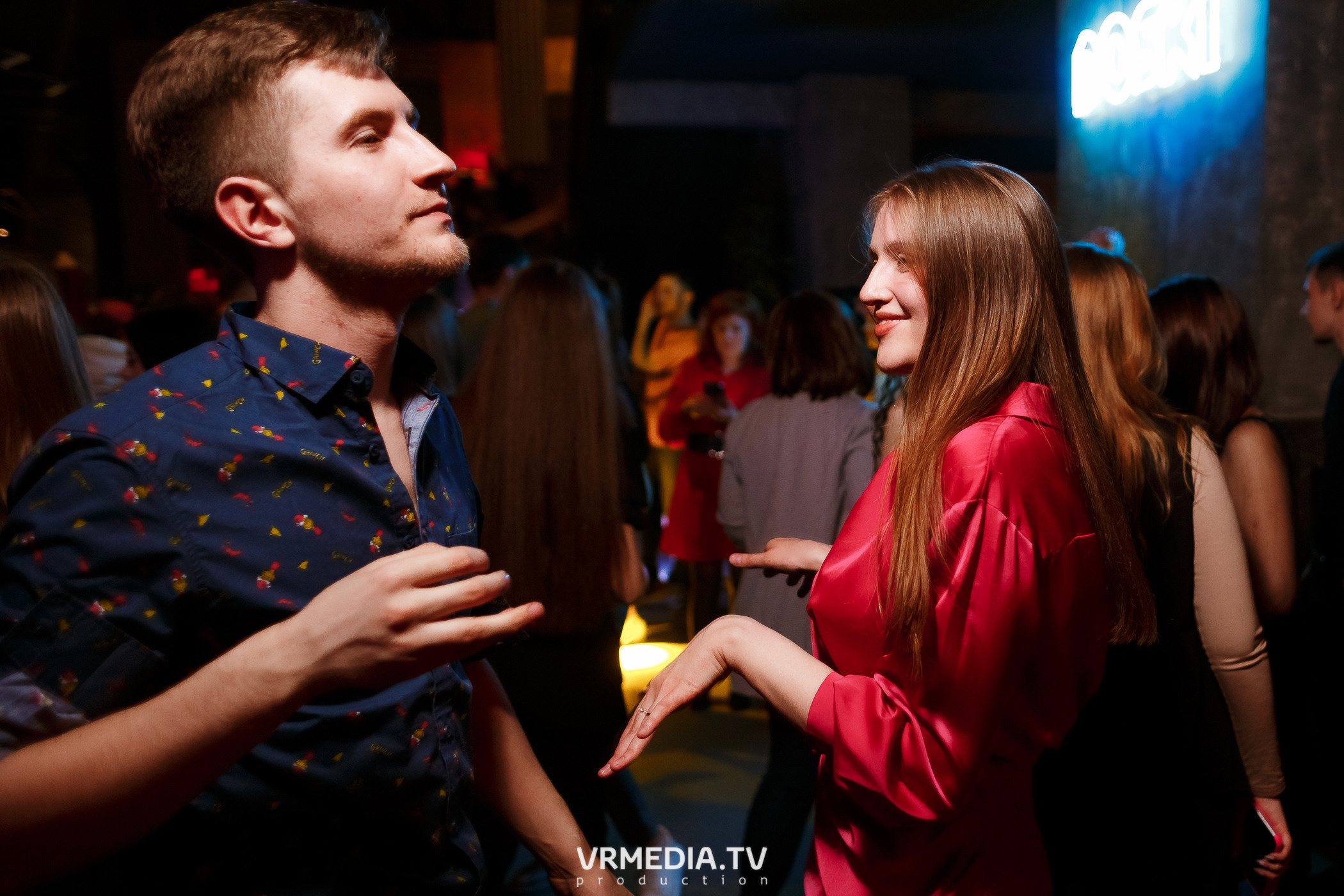 Выходные в баре «DOSKI»