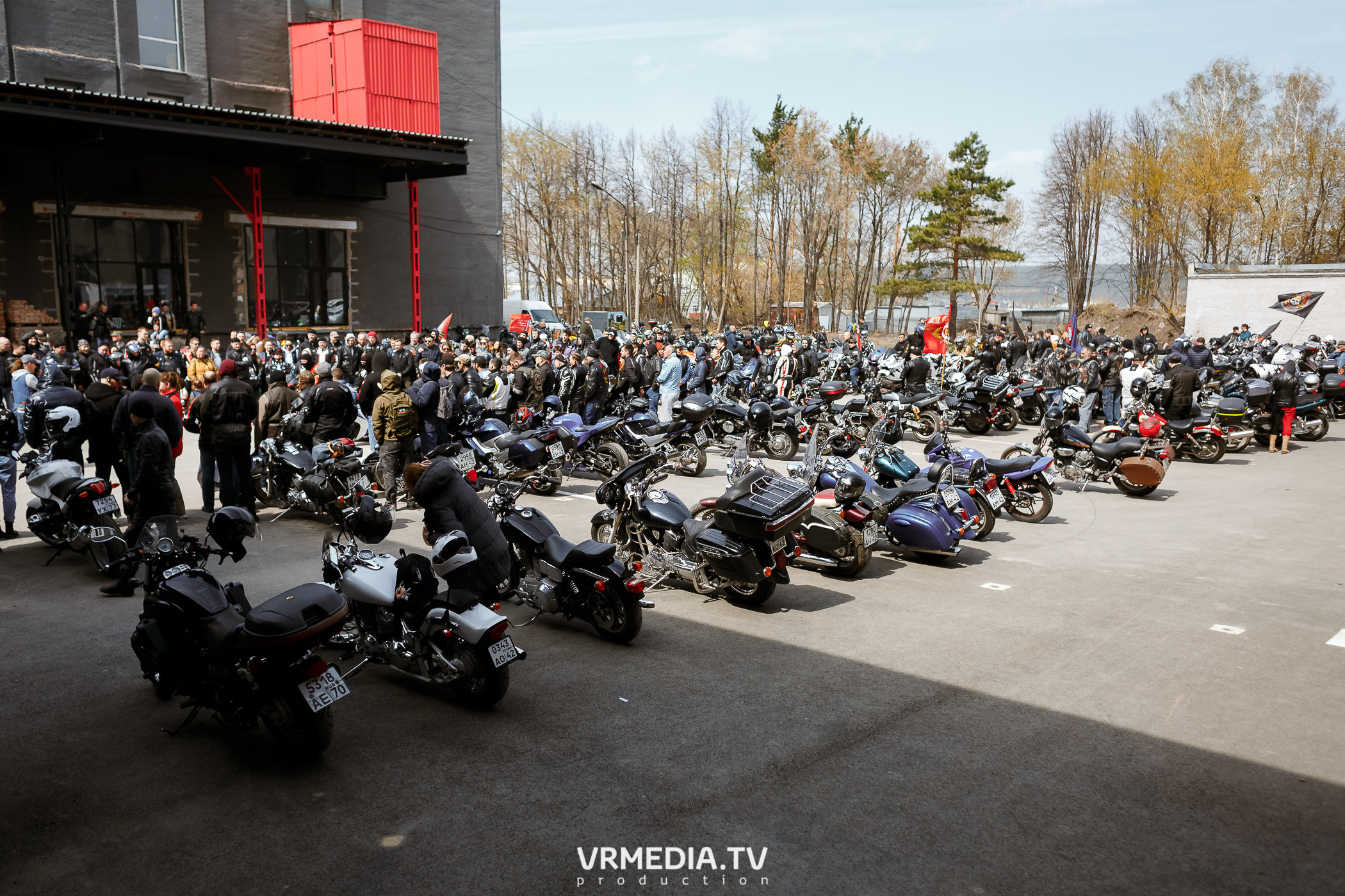 Открытие кемеровского мотосезона в культурном пространстве «Редакция»