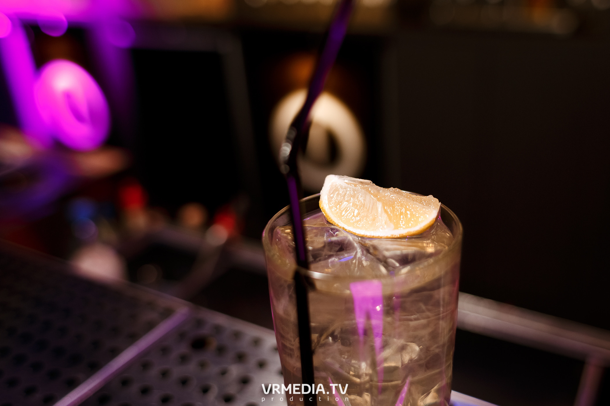 Выходные в ночном клубе «ЭФИР»