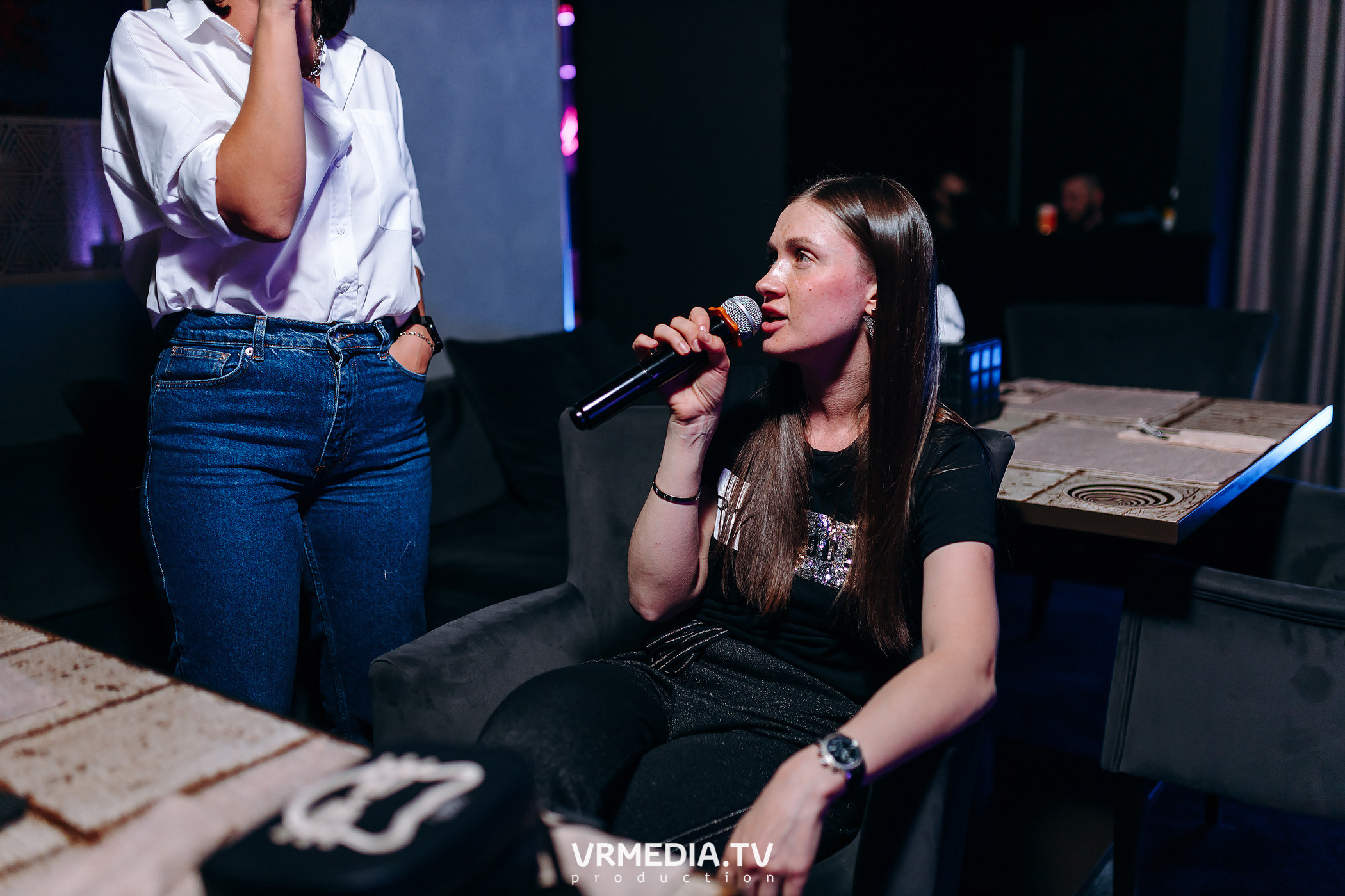 Колесо фортуны в караоке-баре «Volna»