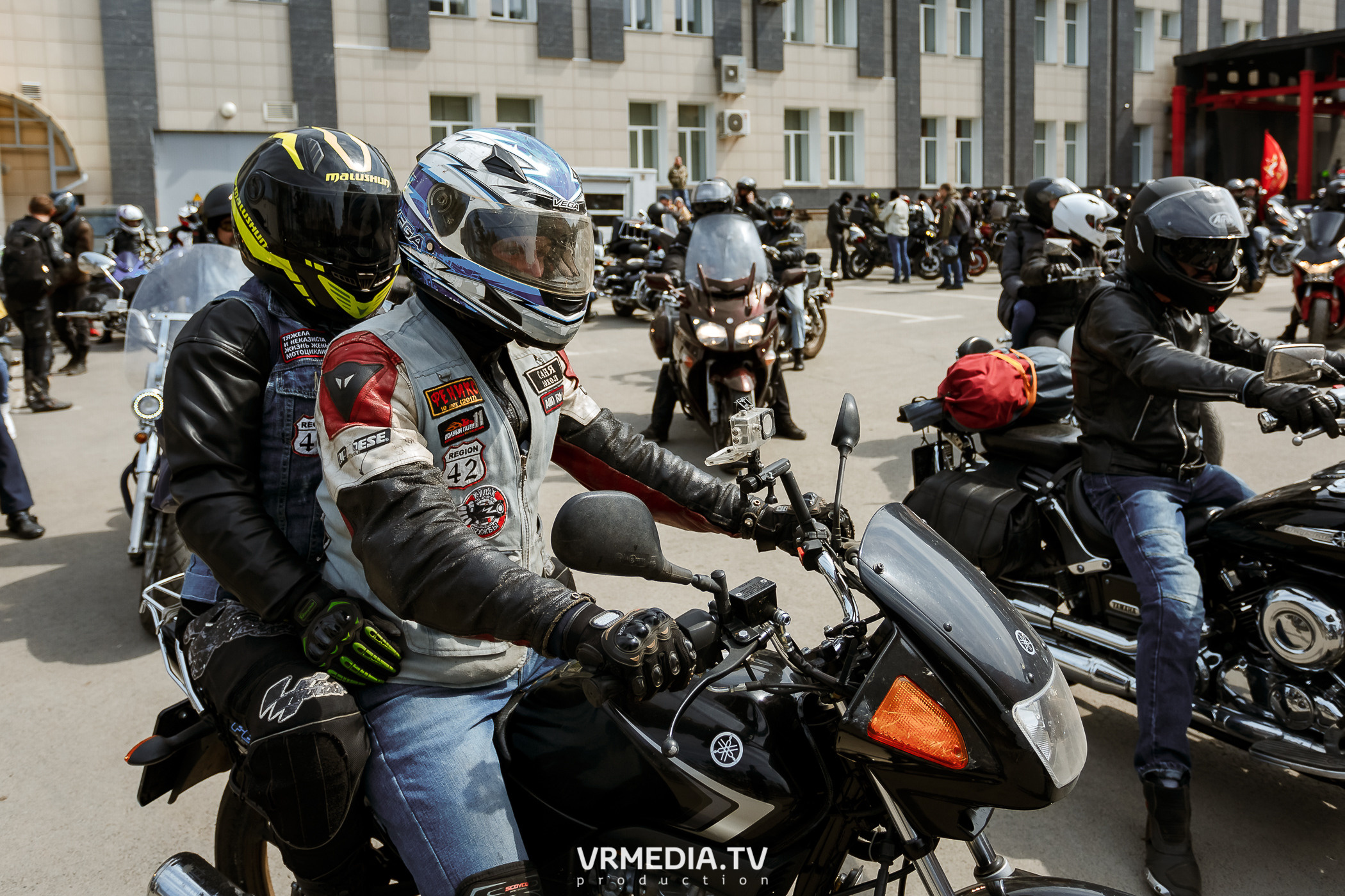 Открытие кемеровского мотосезона в культурном пространстве «Редакция»