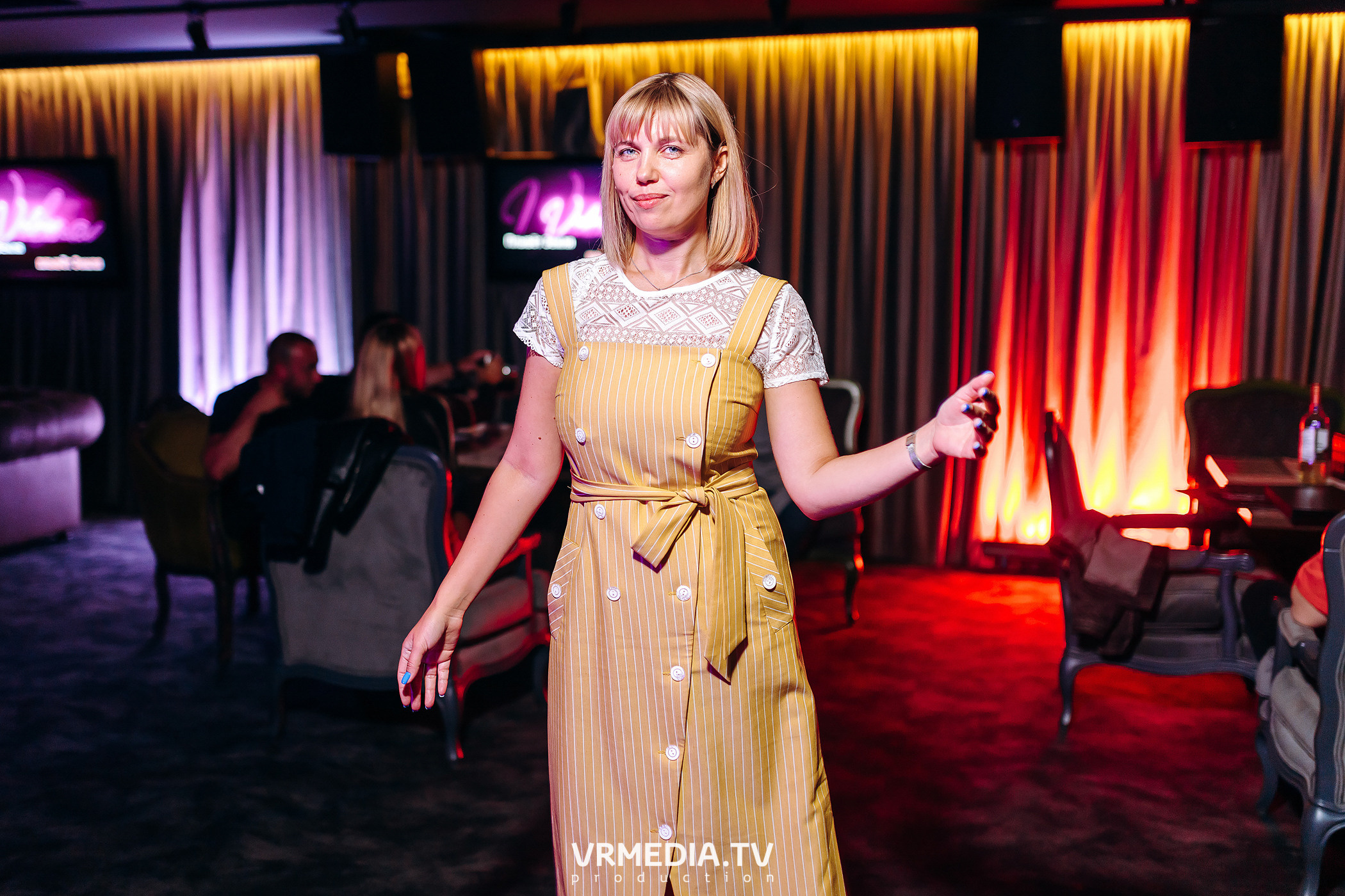 Золотая пятница в караоке-баре «Volna»