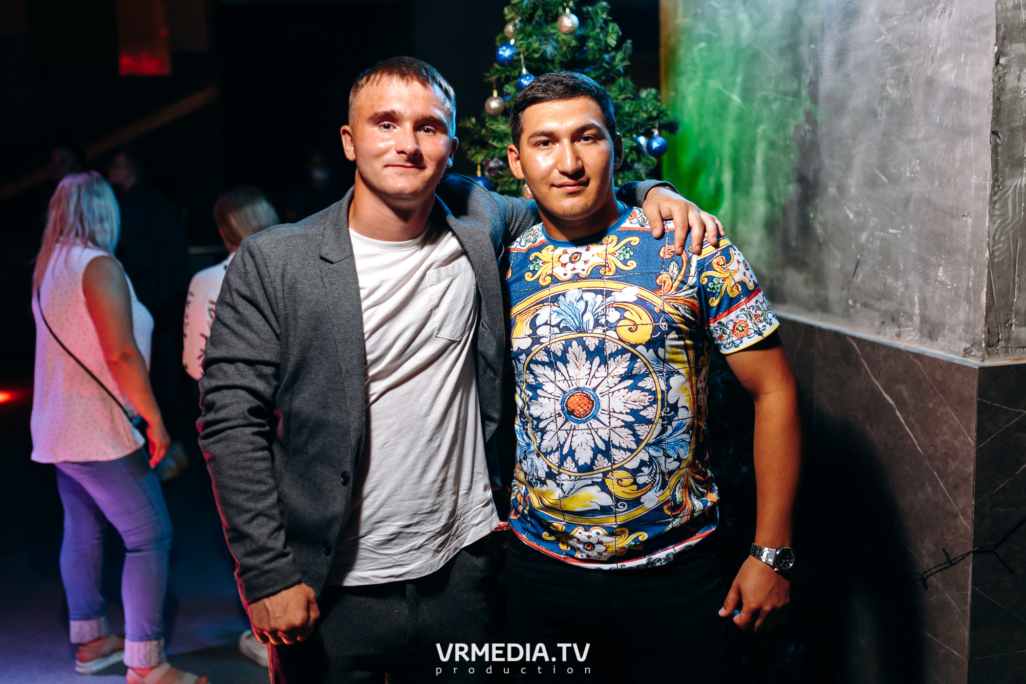 Новогодние корпоративы в баре «DOSKI»