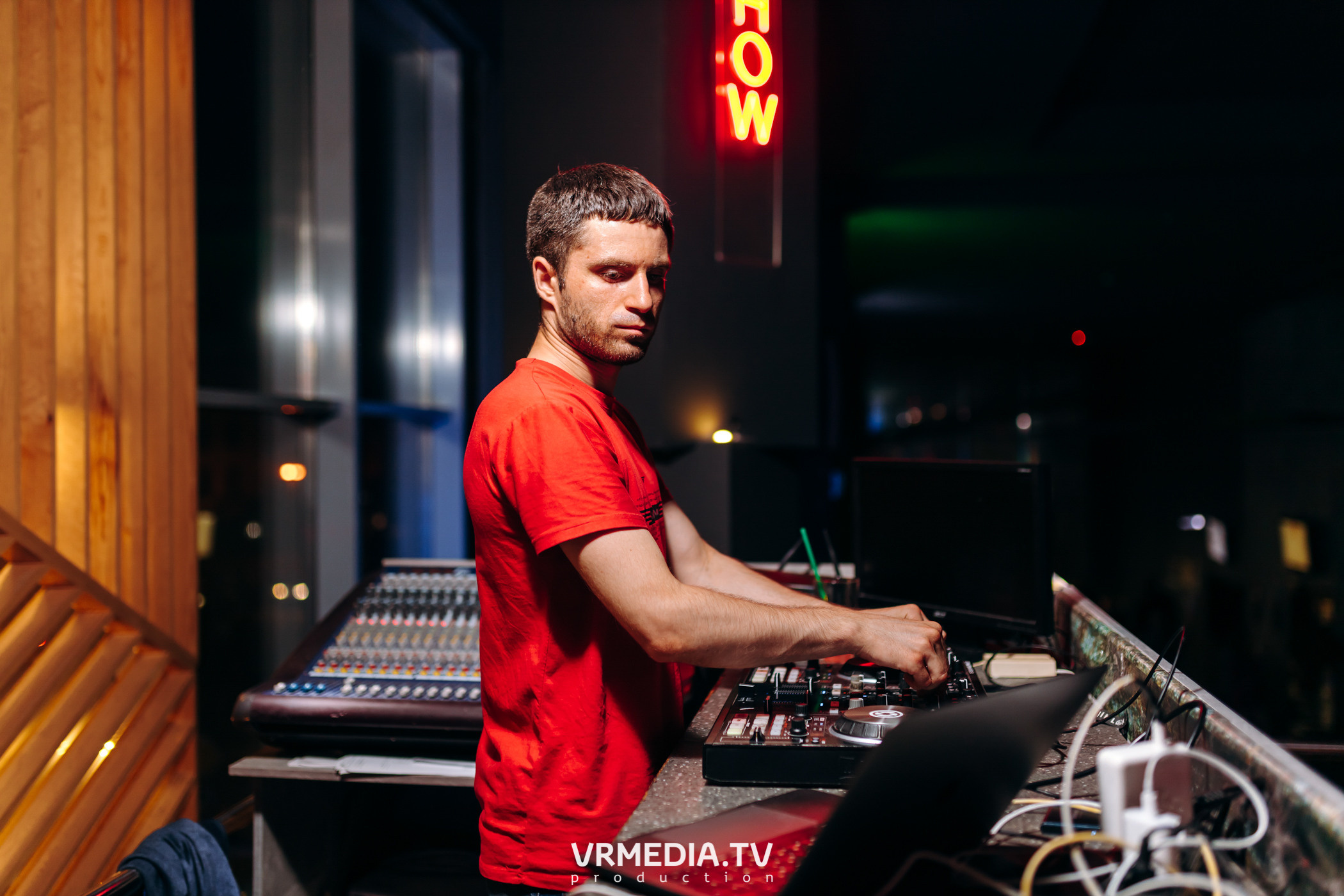 Выходные в баре «DOSKI»