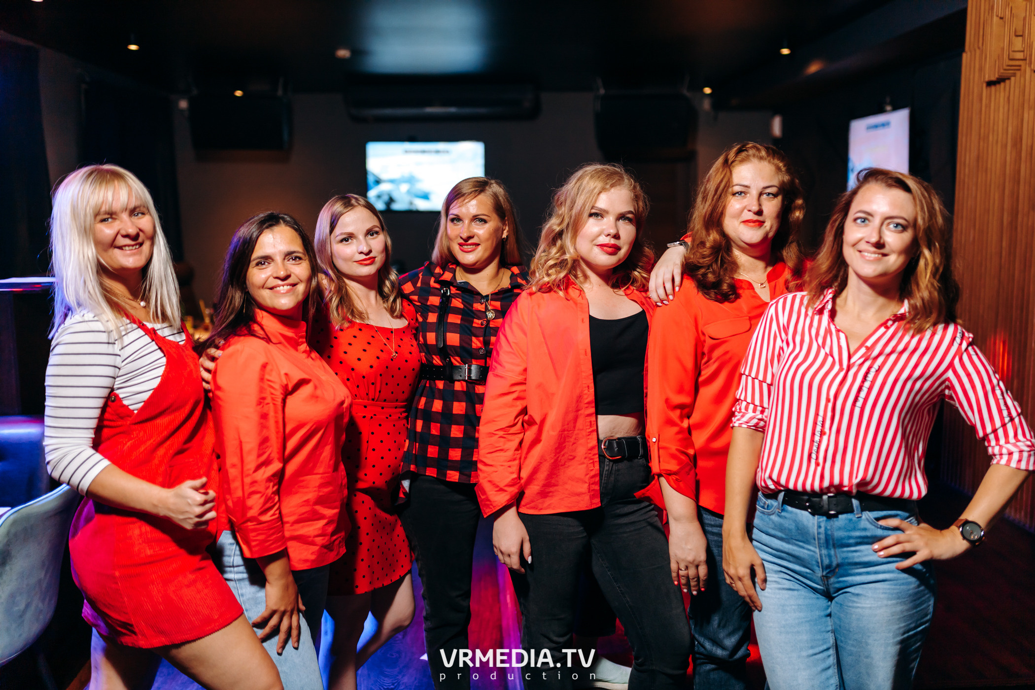 Выходные в баре «DOSKI»