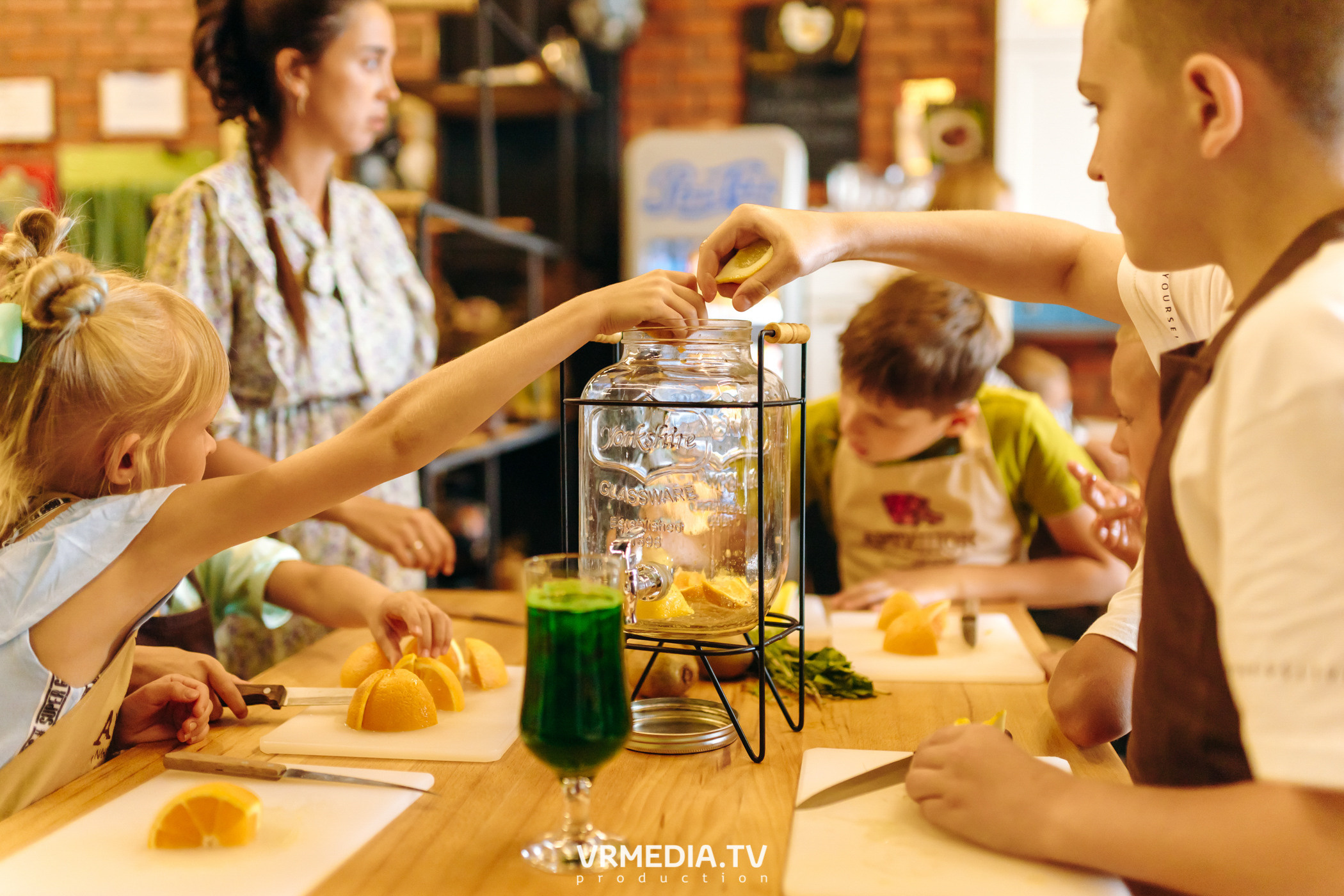 День рождения Артура Калайджяна в кулинарной студии «Артишок»