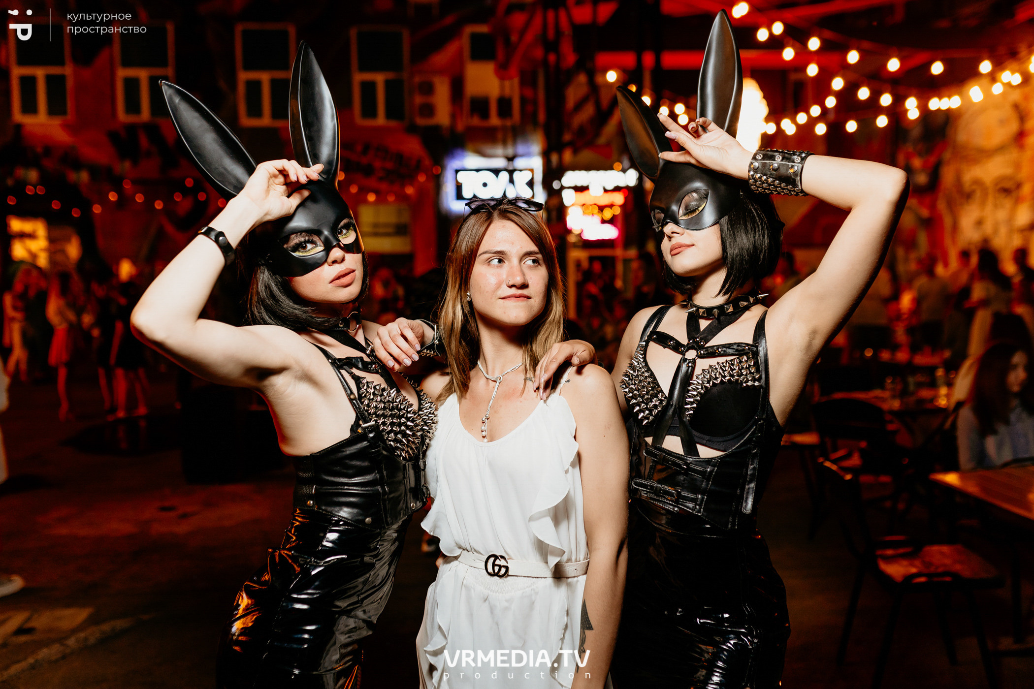 #Редакция_Лето: Time 92 в культурном пространстве «Редакция»