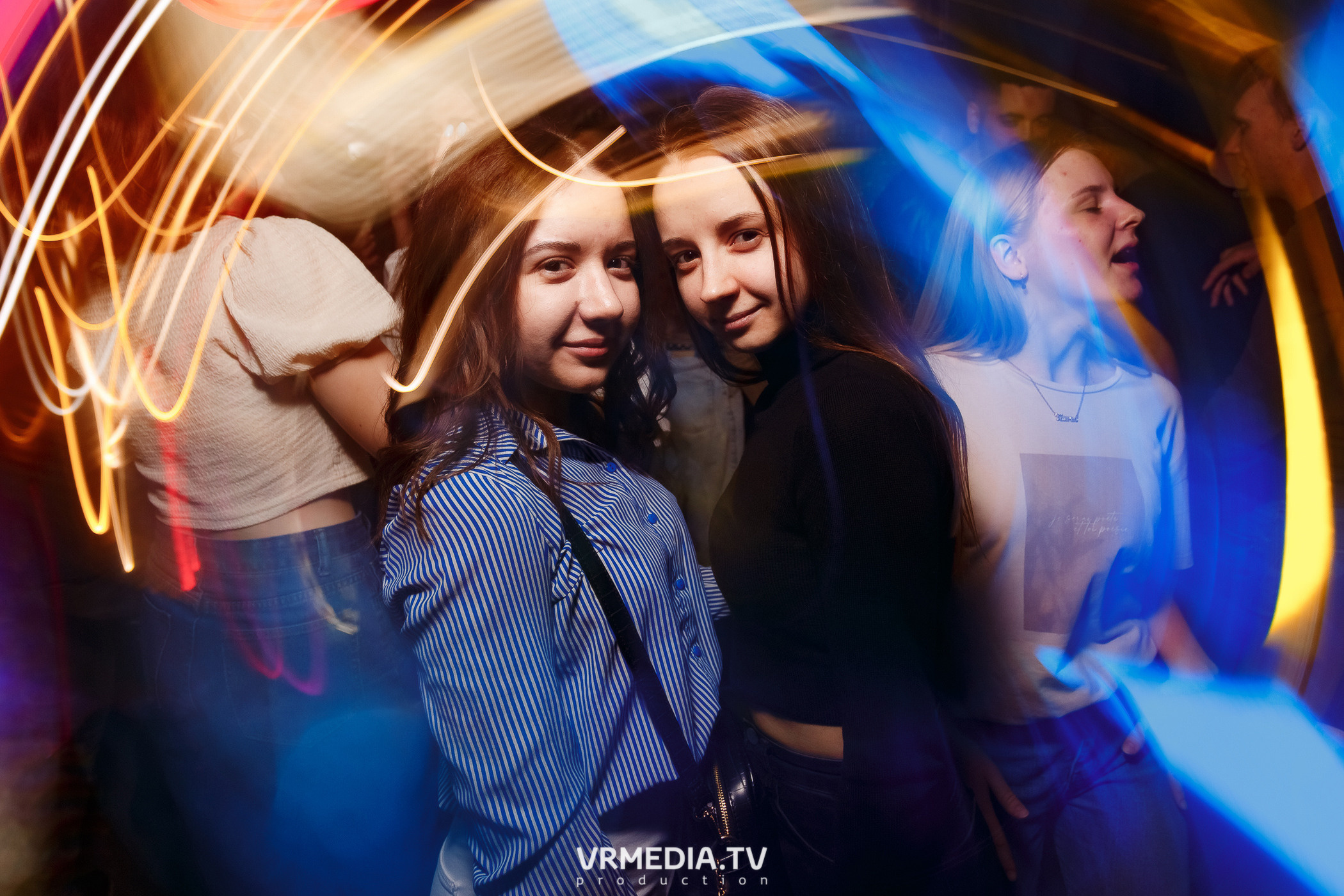 Выходные в баре «DOSKI»