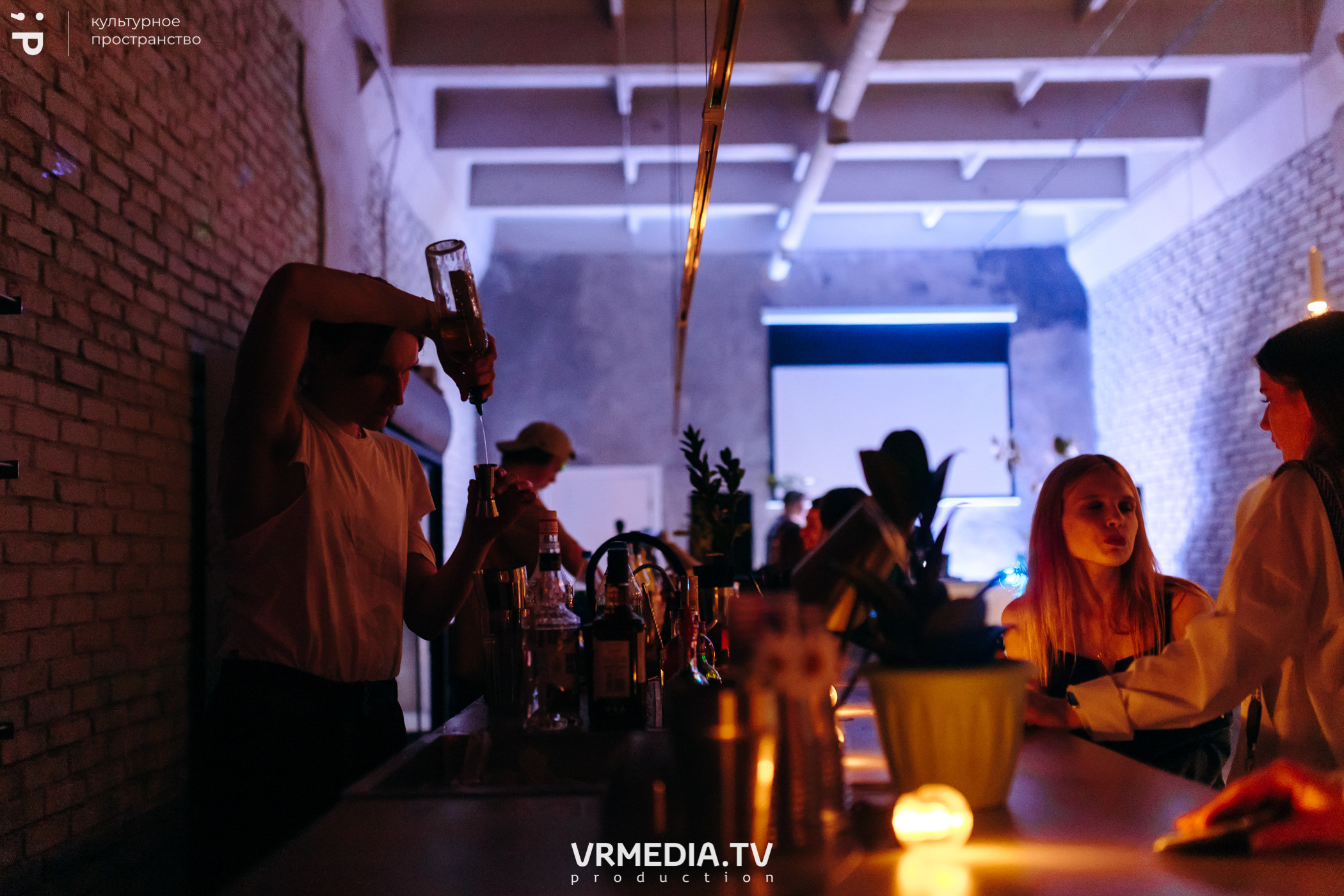 #Редакция_Лето: Warm Inside в культурном пространстве «Редакция»