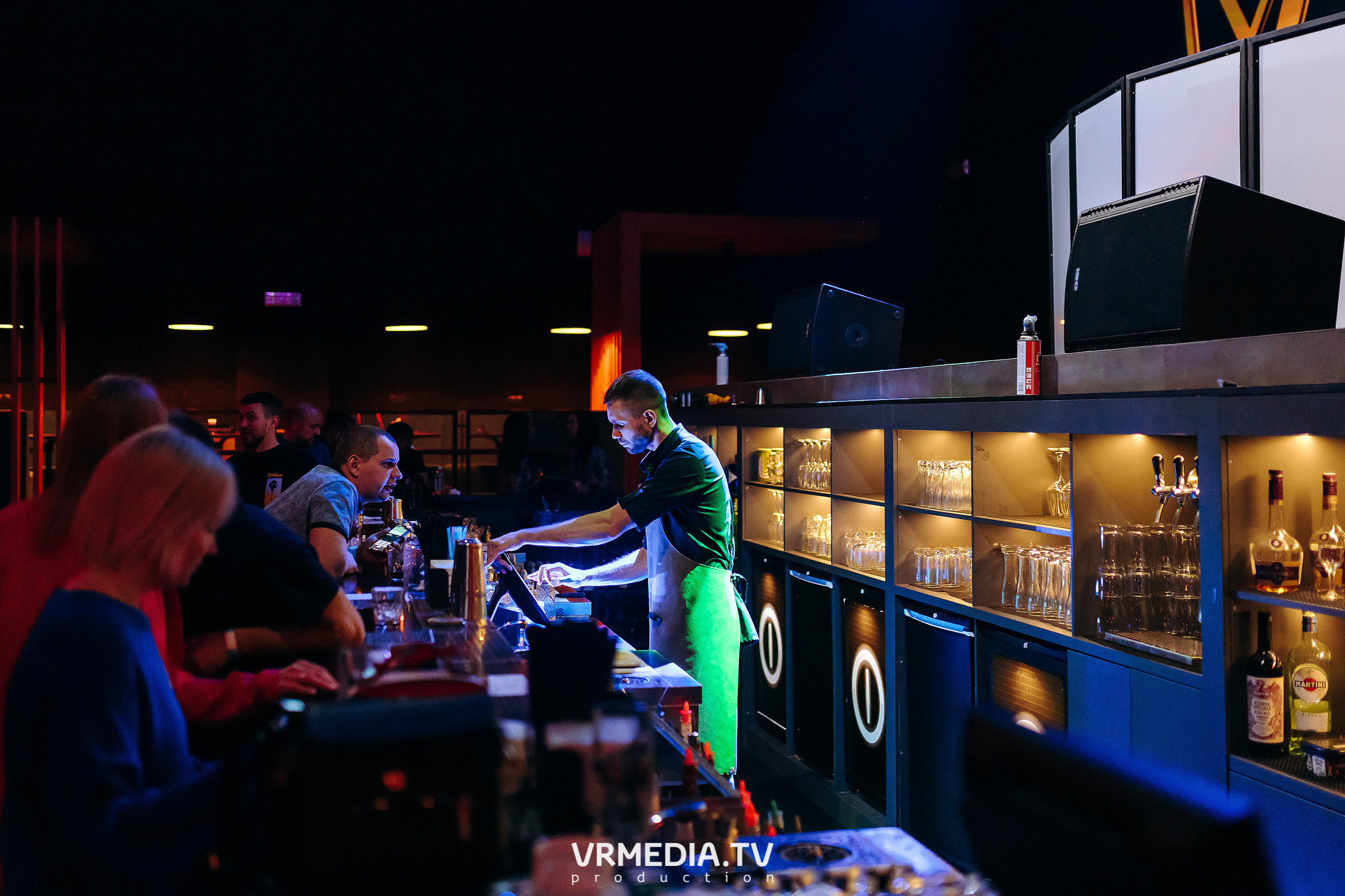 Выходные в ночном клубе «ЭФИР»