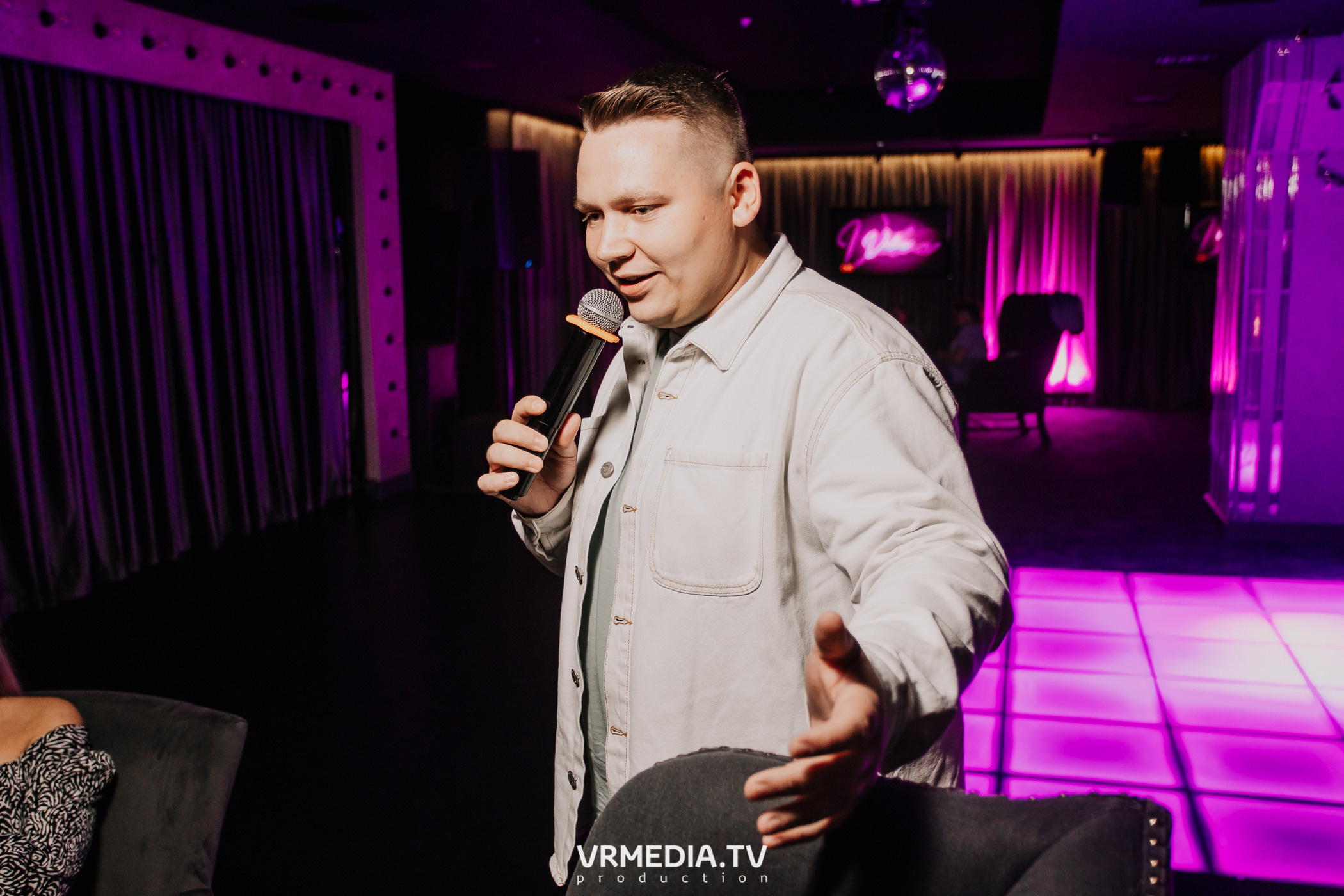 IQ party в караоке-баре «Volna»