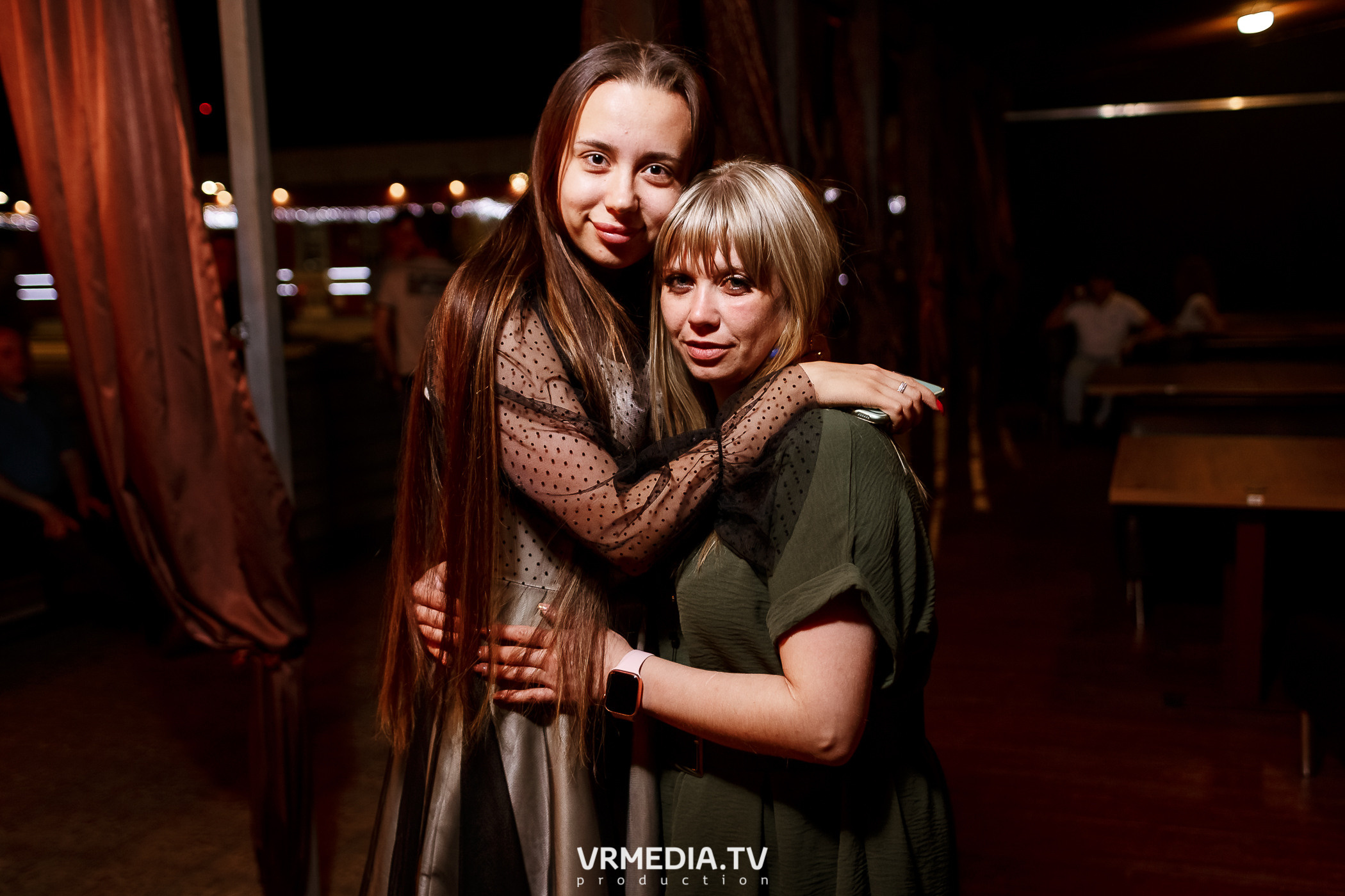 Выходные в баре «DOSKI»