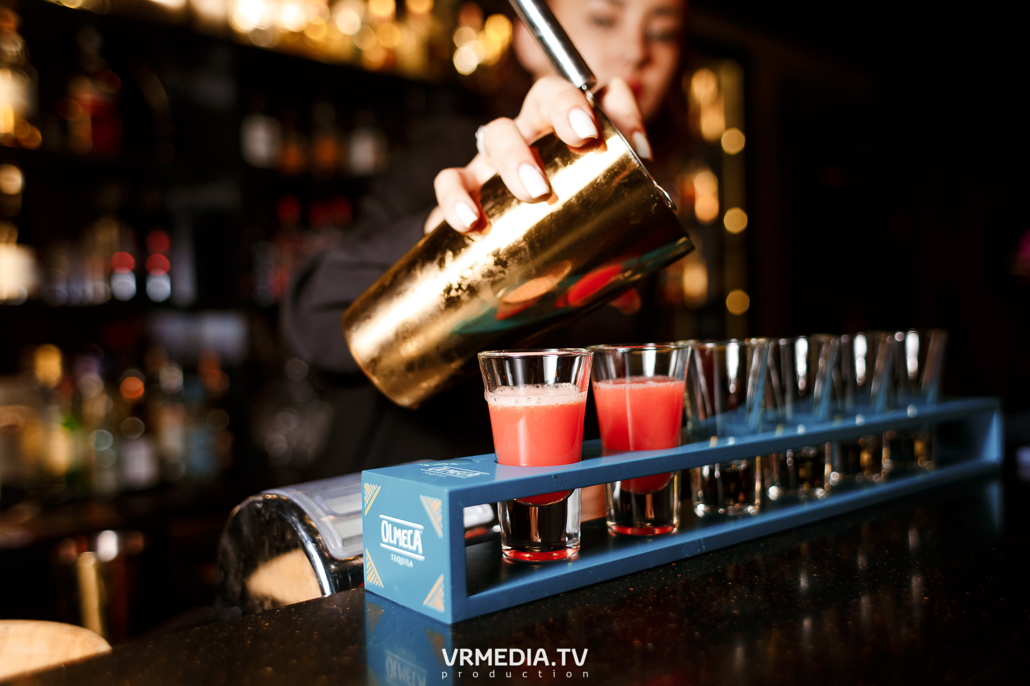 Золотая пятница в караоке-баре «Volna»