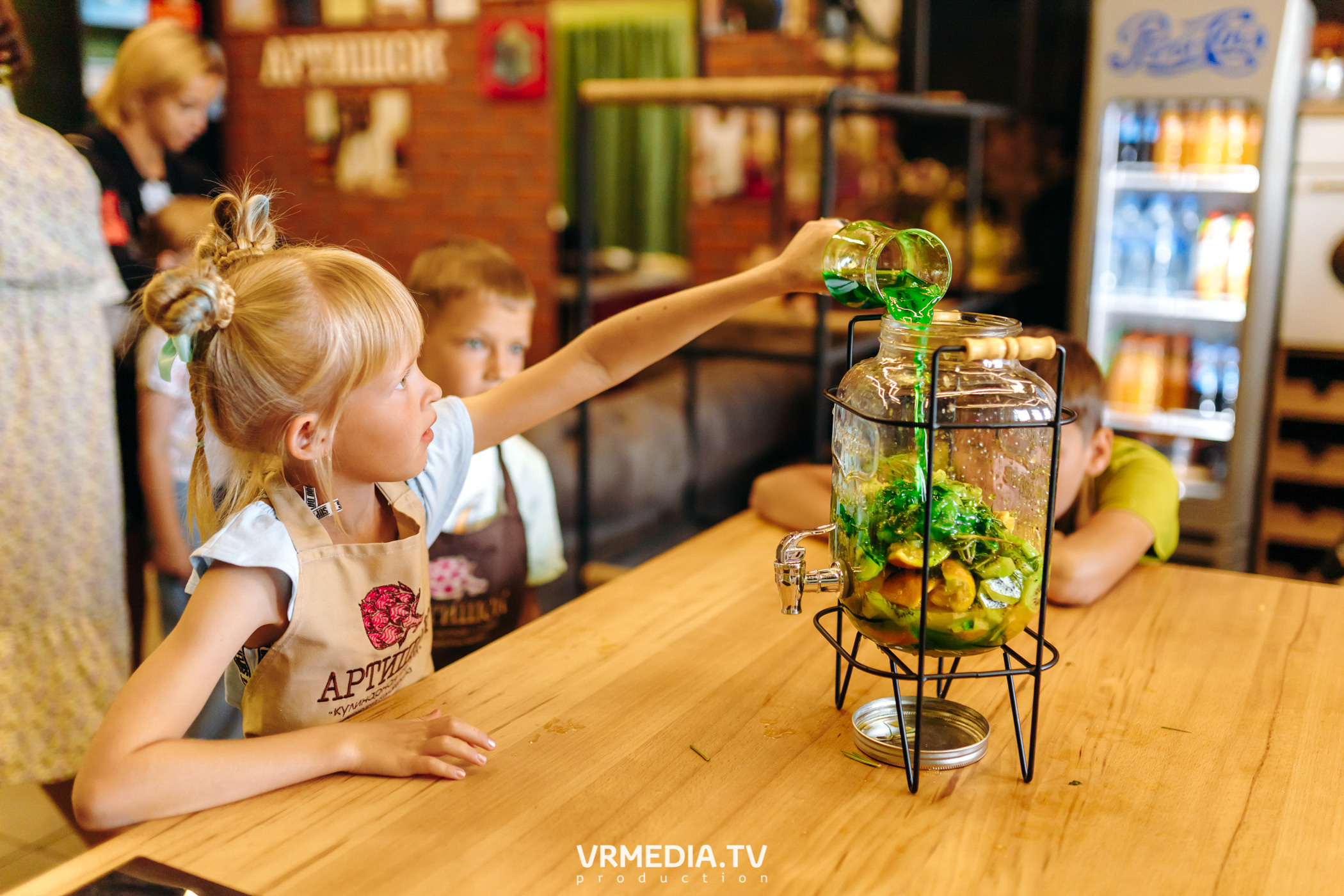 День рождения Артура Калайджяна в кулинарной студии «Артишок»