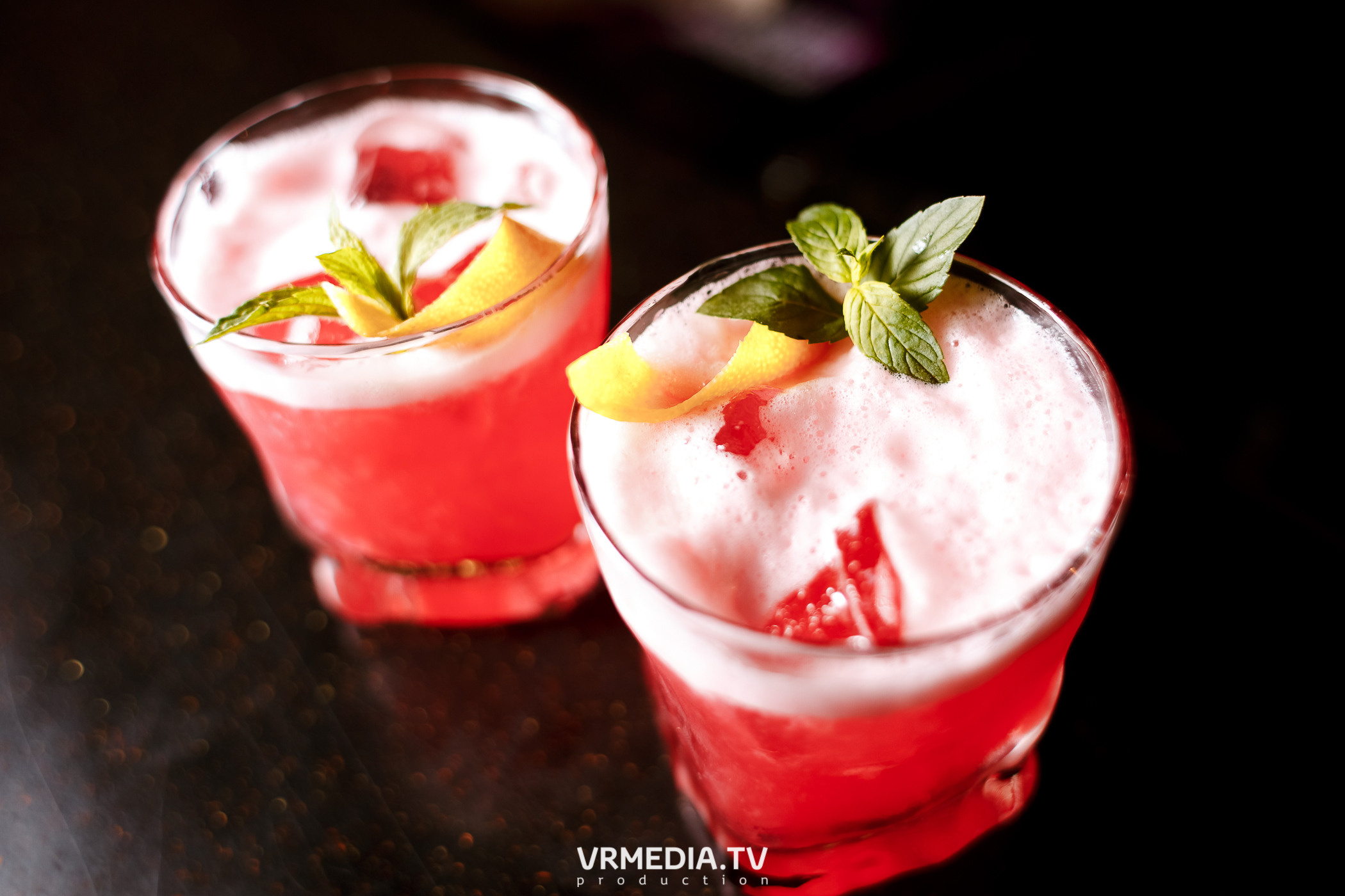 Золотая пятница в караоке-баре «Volna»