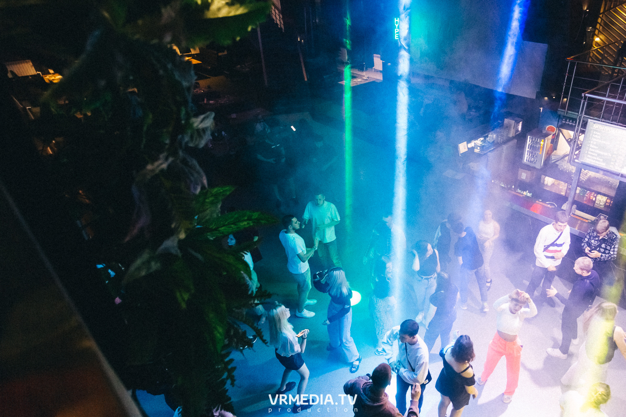 Bunny Hard в баре «DOSKI»