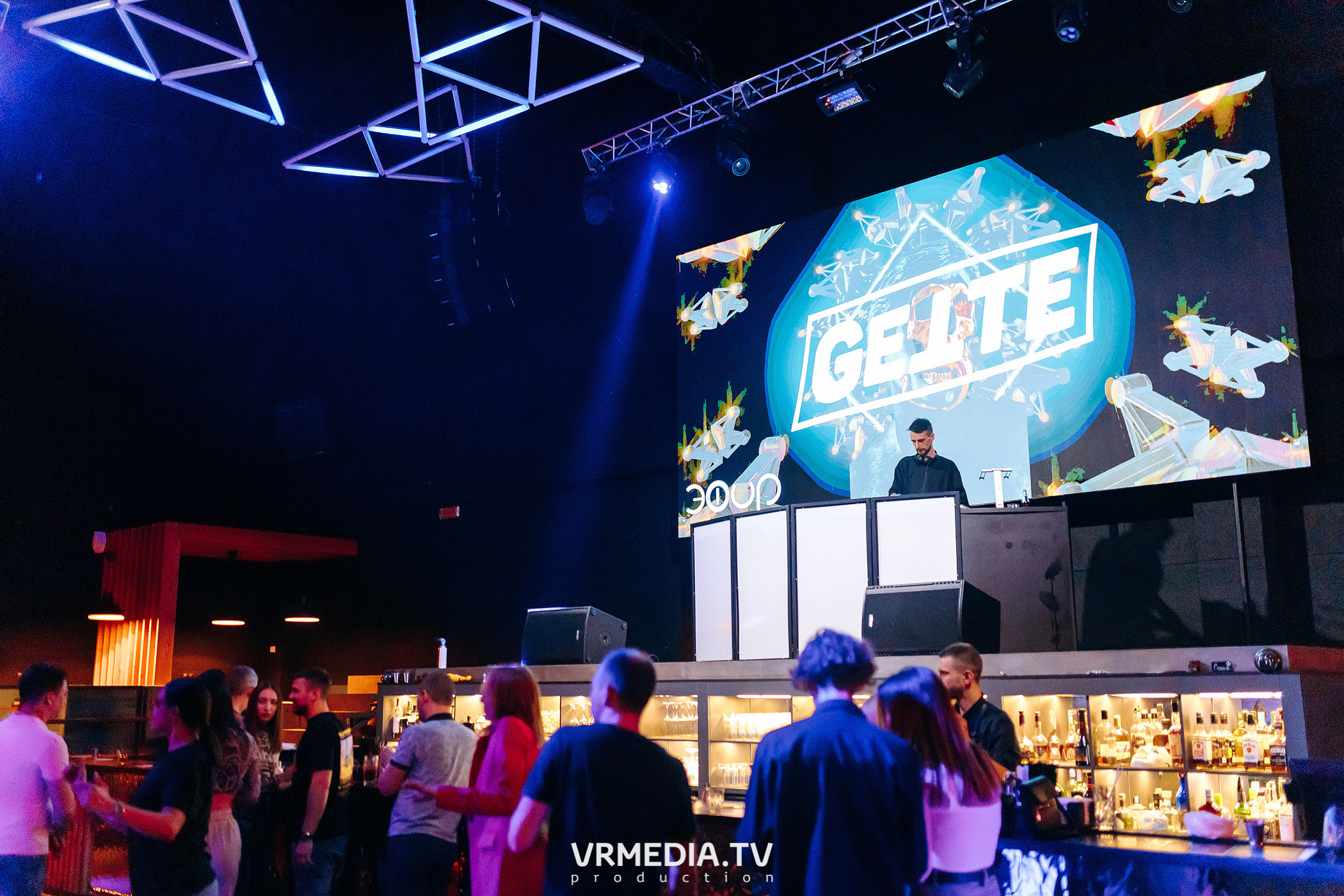 Выходные в ночном клубе «ЭФИР»