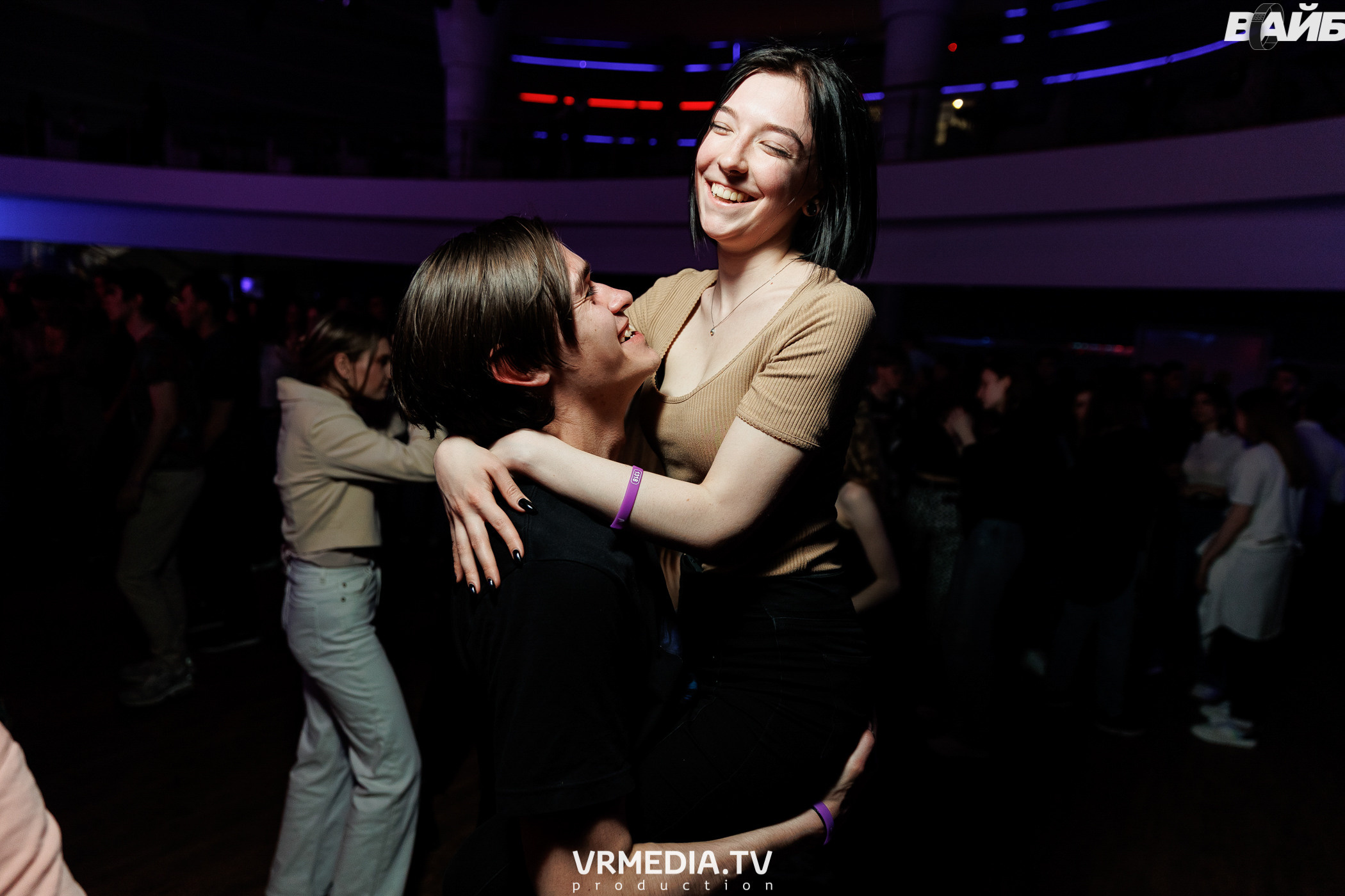 Молодость простит