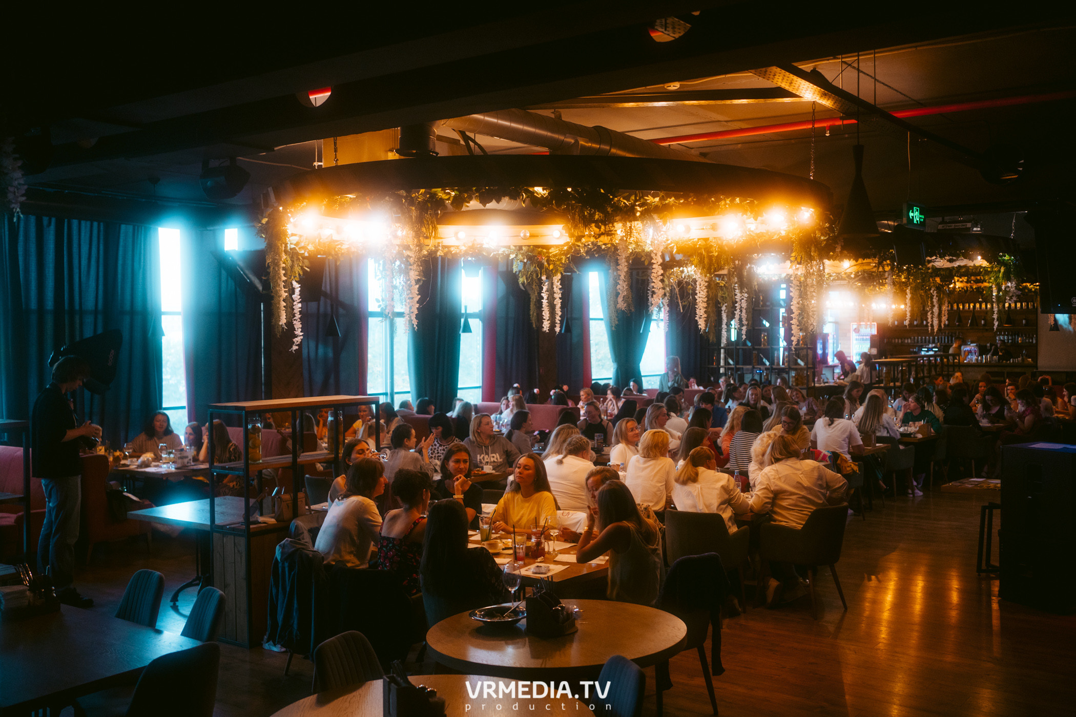 IMOM’S в гриль-баре «Жара»