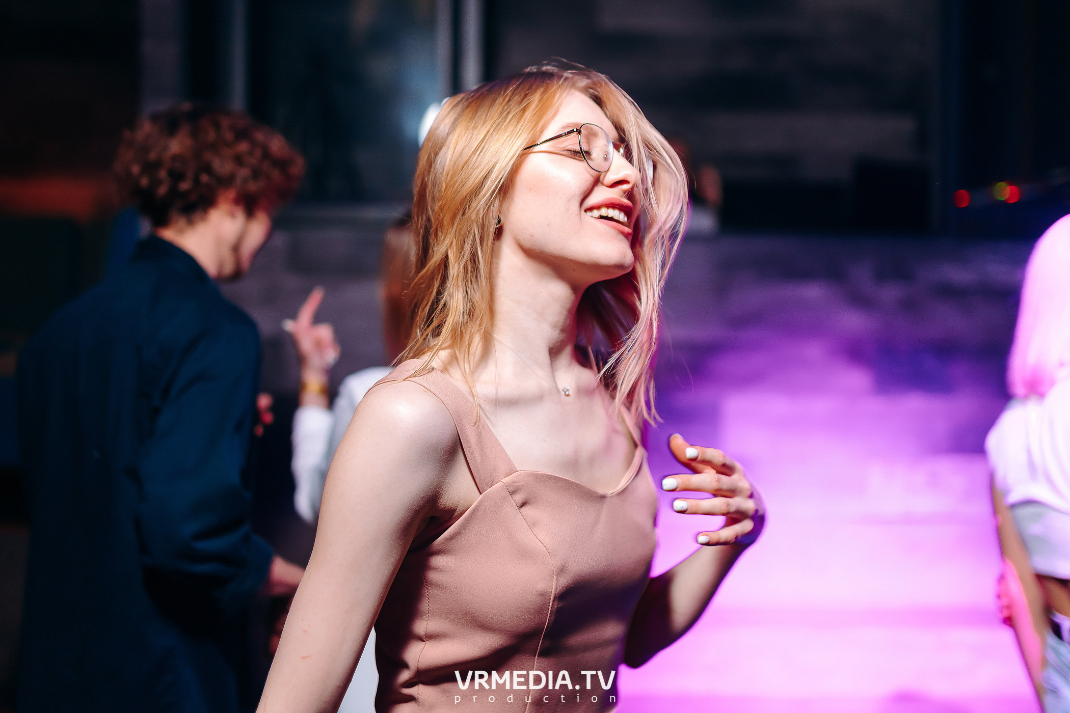 Выходные в ночном клубе «ЭФИР»